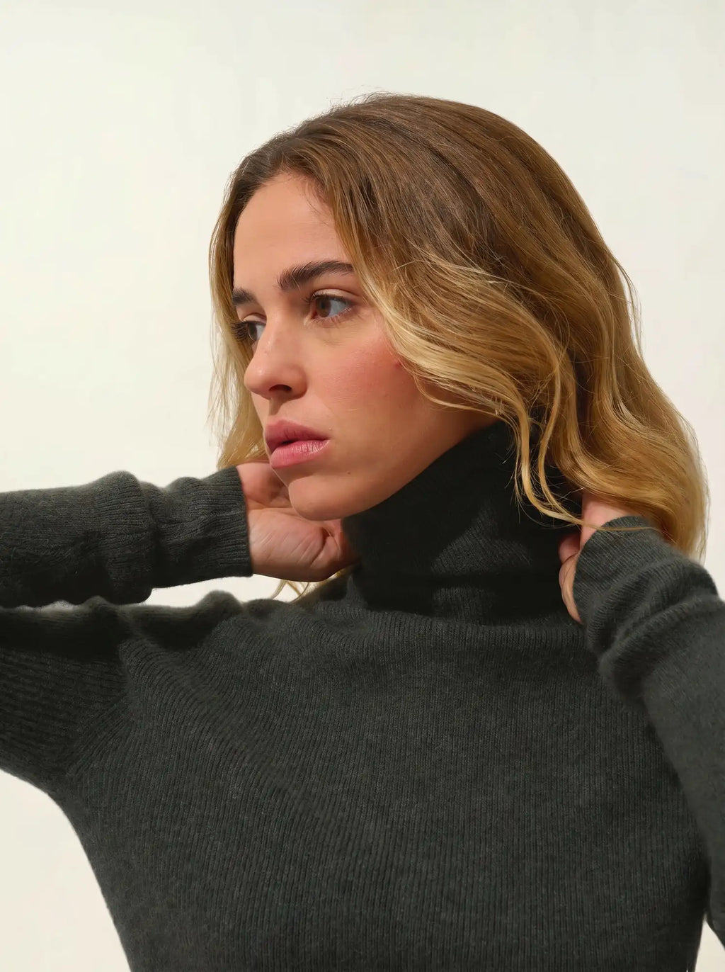 SUZIE pullover rollkragen khaki meliert