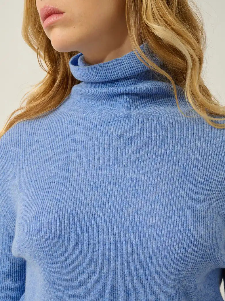 SUZIE pullover rollkragen himmelblau