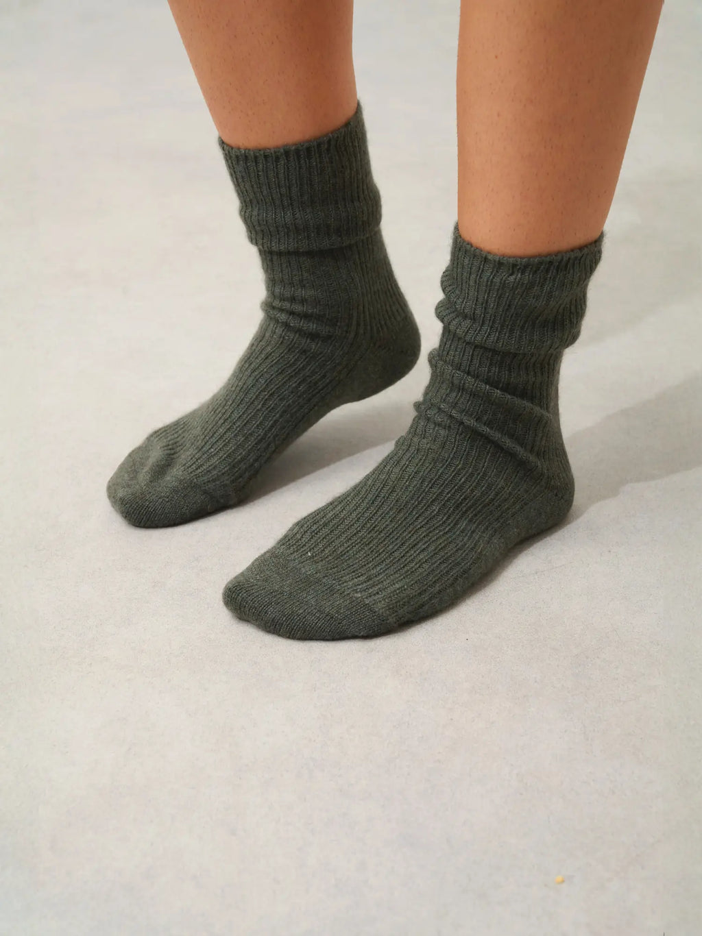 CHEWILA Socken 4-fädig Khaki meliert
