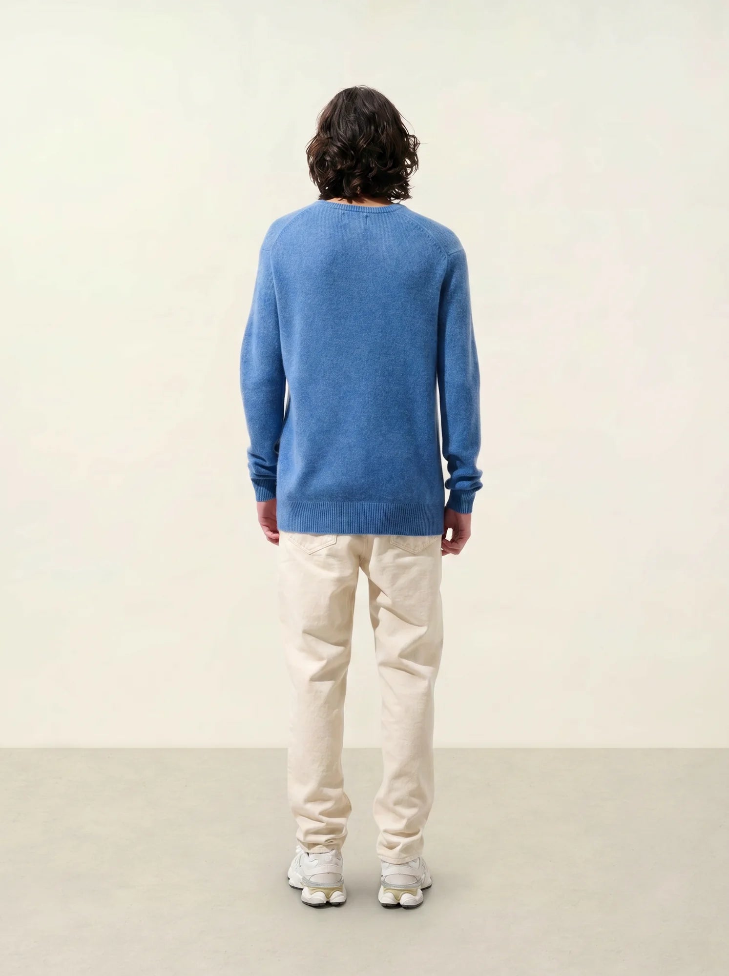 VICTOR sweater v-neck 4 ply denim blue