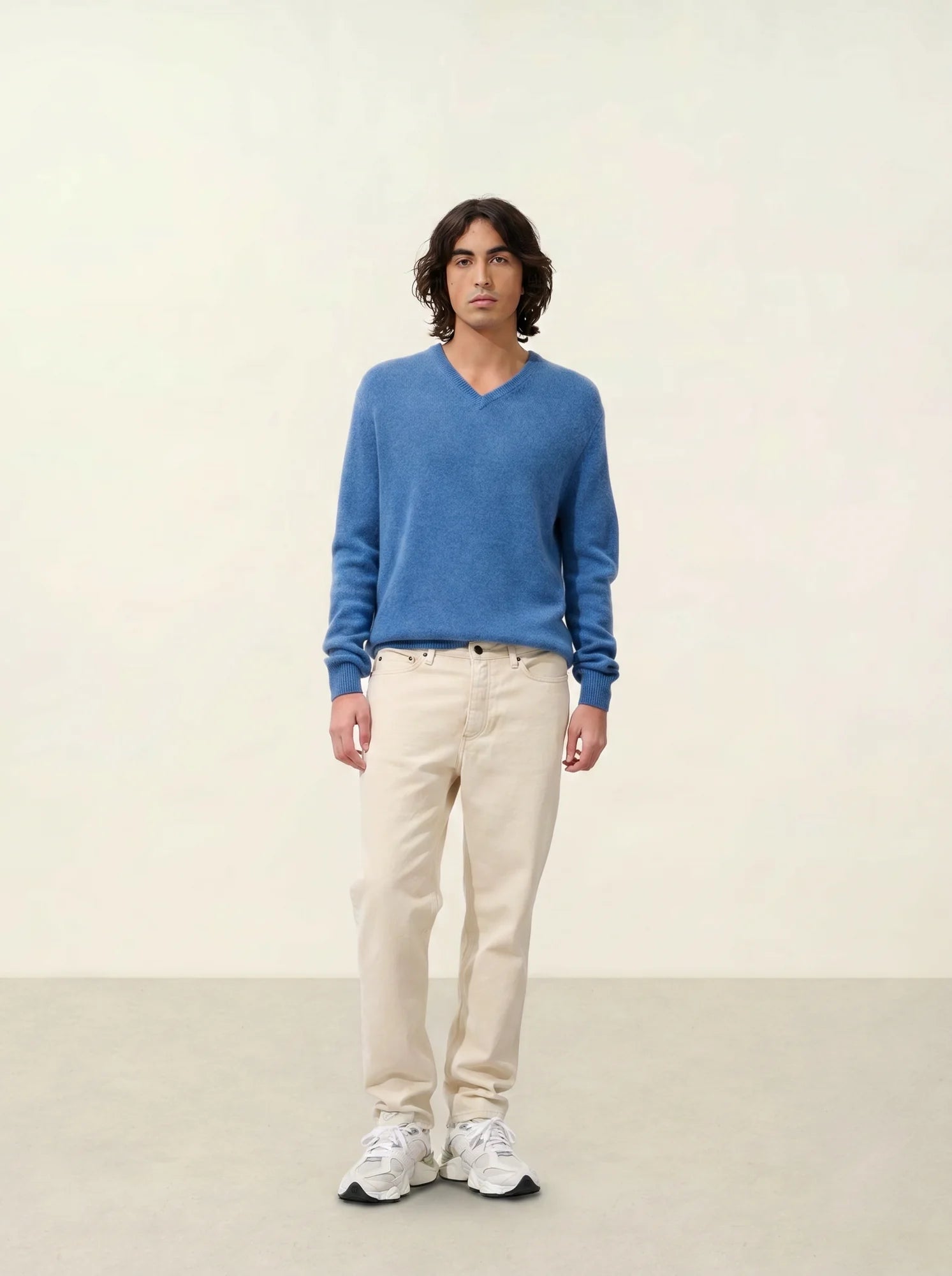 VICTOR sweater v-neck 4 ply denim blue