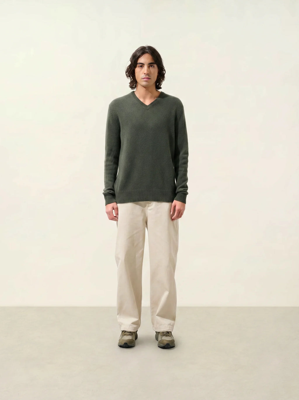 VICTOR sweater v-neck 4 ply khaki