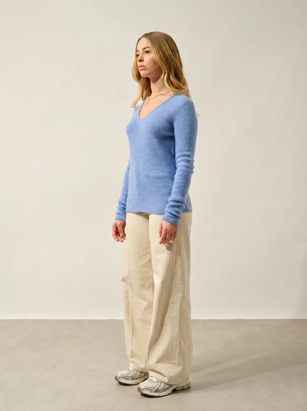 CHELSEA Pullover V-Ausschnitt 4-fädig Himmelblau
