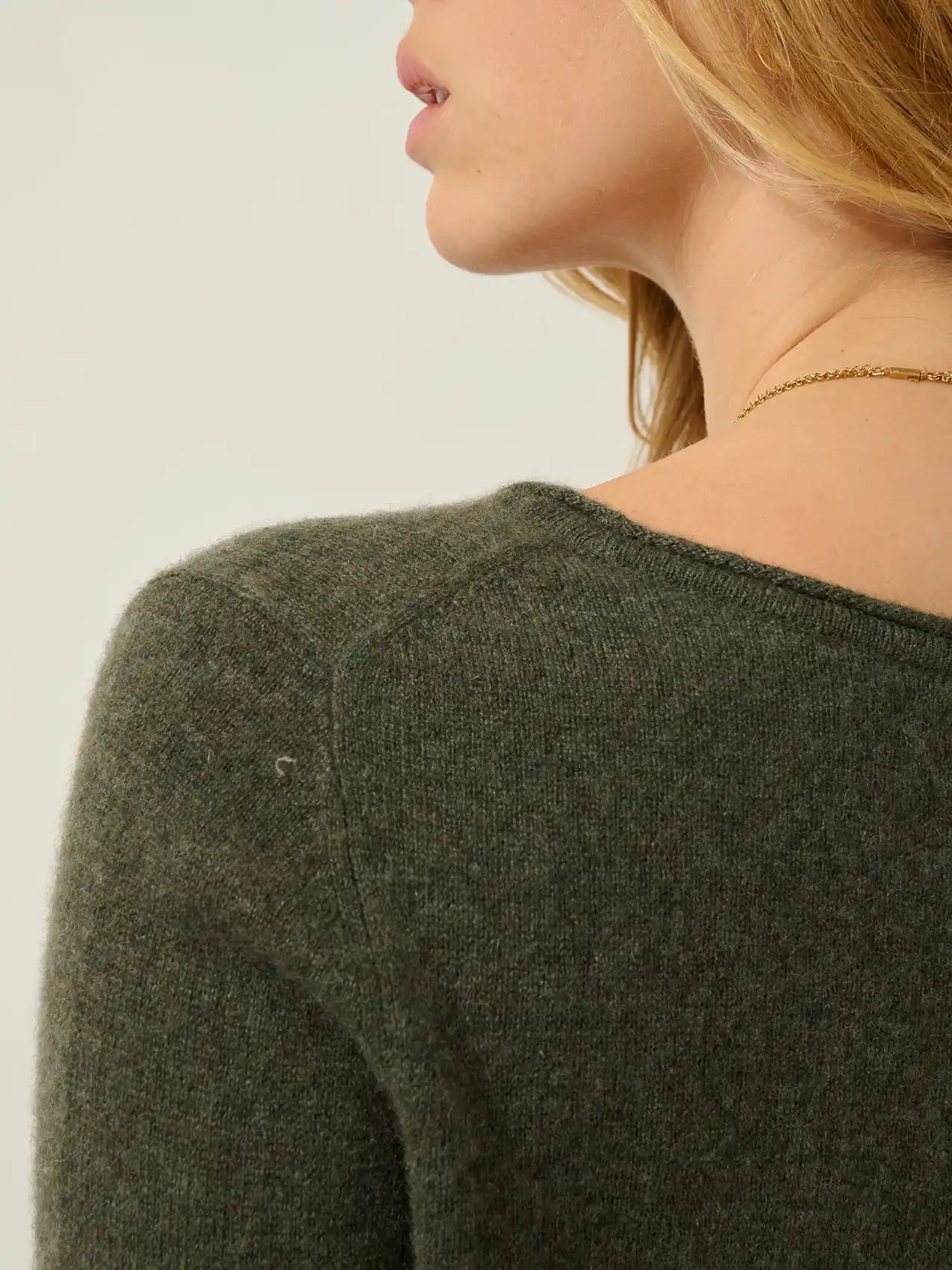 CRIOU Pullover U-Boot-Ausschnitt Khaki meliert