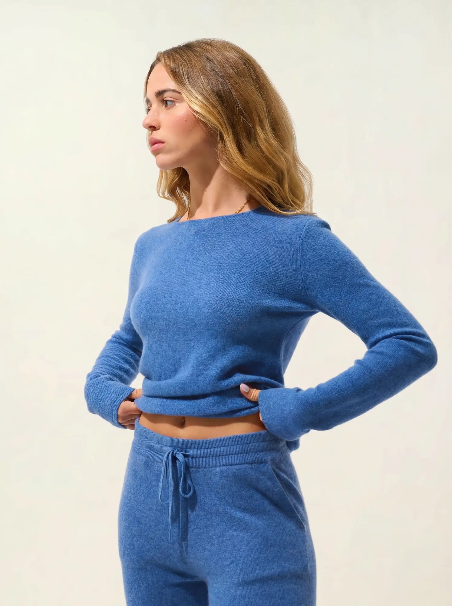 EPÉNA pull col rond bleu denim