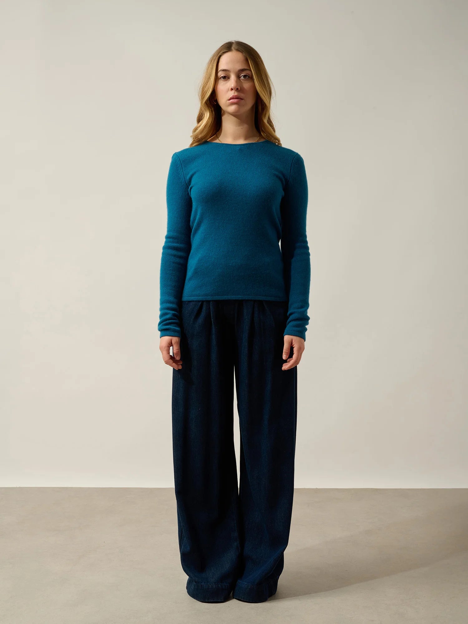 IVY sweater crew neck 4 ply peacock