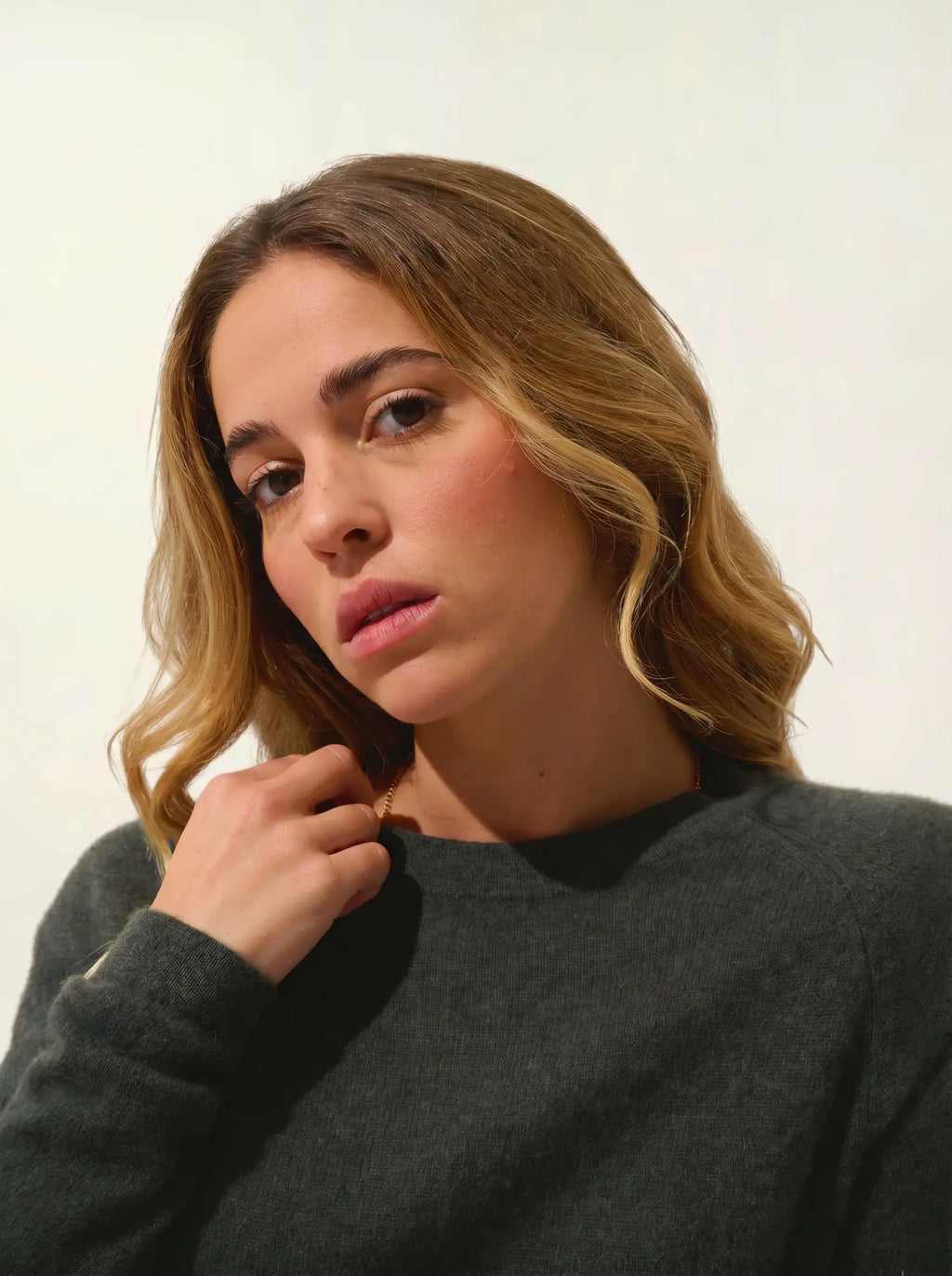 ECRIN Pullover Rundhalsausschnitt Khaki meliert