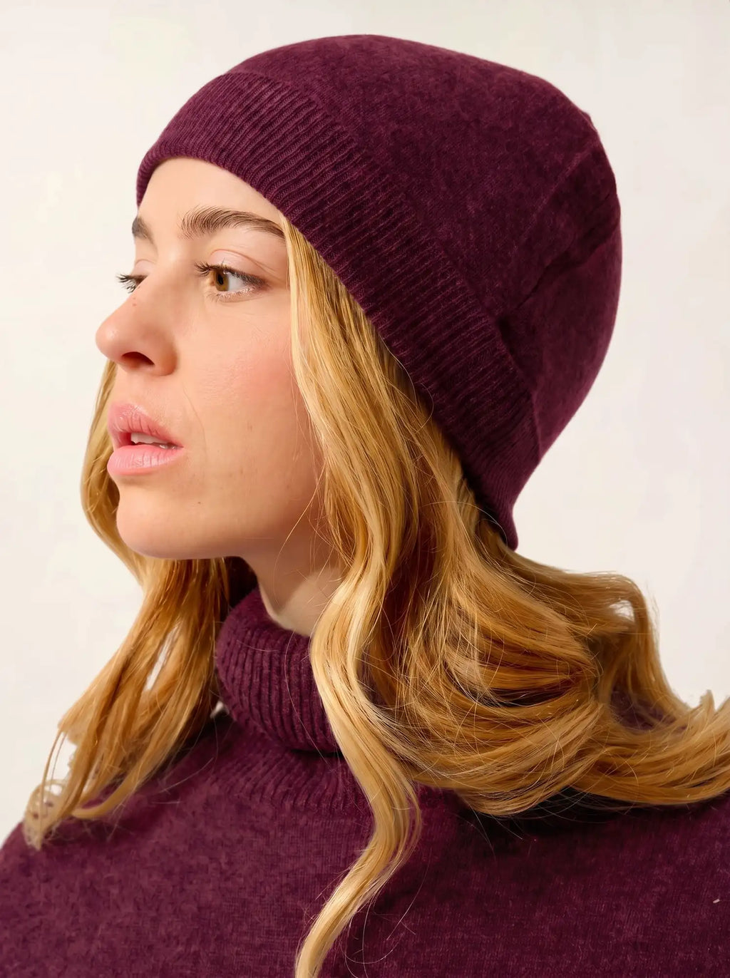 MANTI beanie burgundy