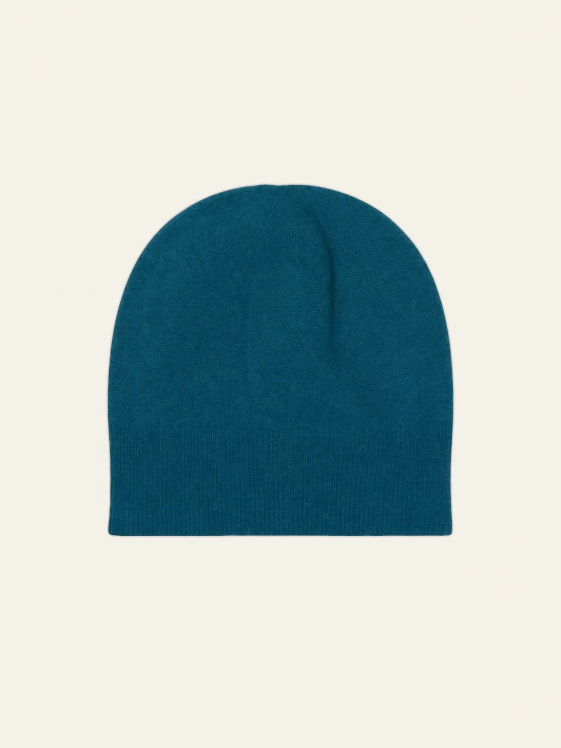 MANTI Beanie Peacock