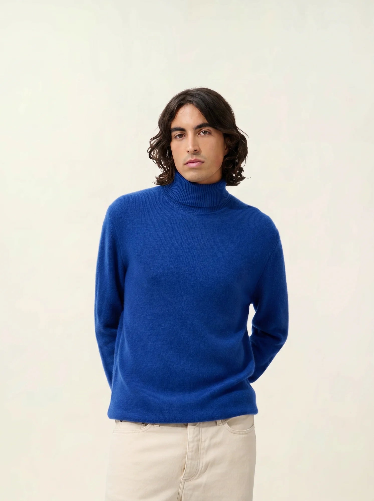 MARTIN pull col roulé 4 fils outremer