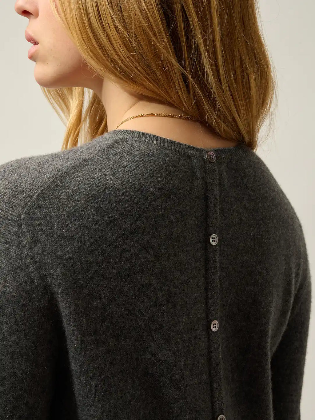 ESTARIS Sweater Crew Neck Buttoned Back Heather Charcoal