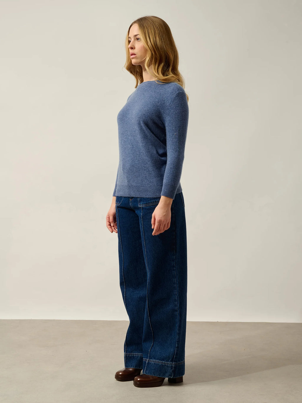 ESTARIS Sweater Crew Neck Buttoned Back Denim Blue
