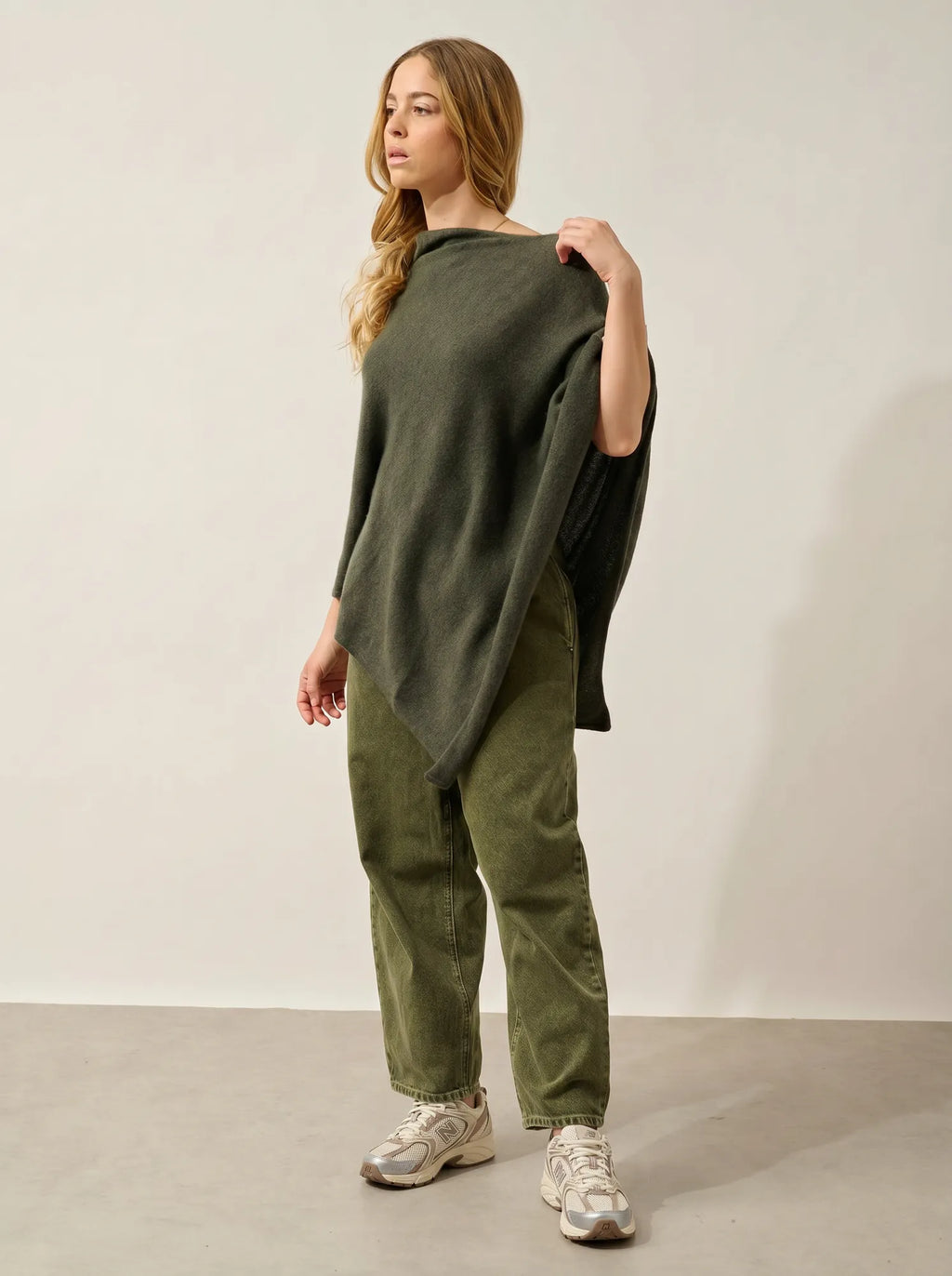 CARRA poncho khaki meliert