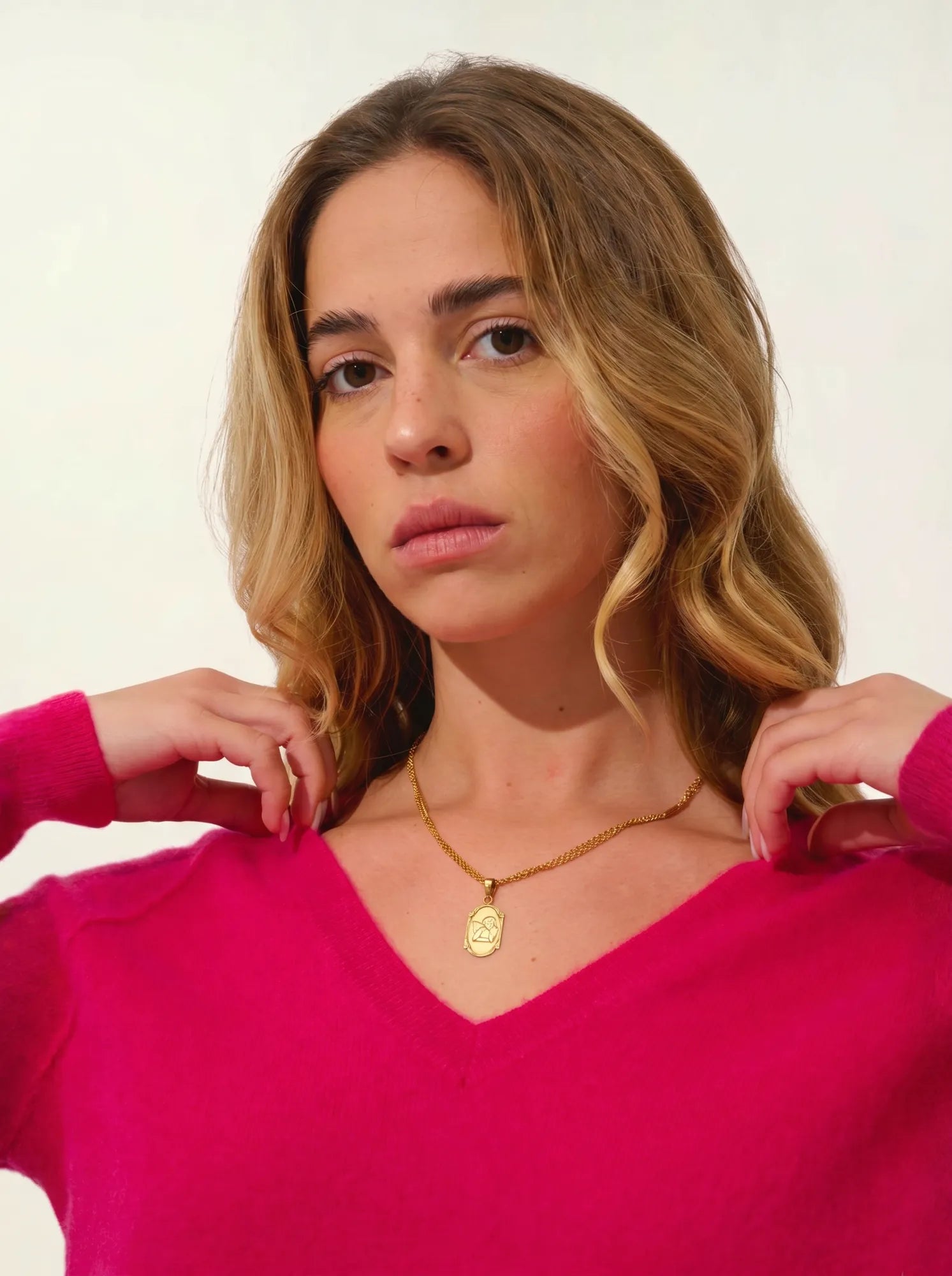 GIUSALET sweater v-neck fuchsia