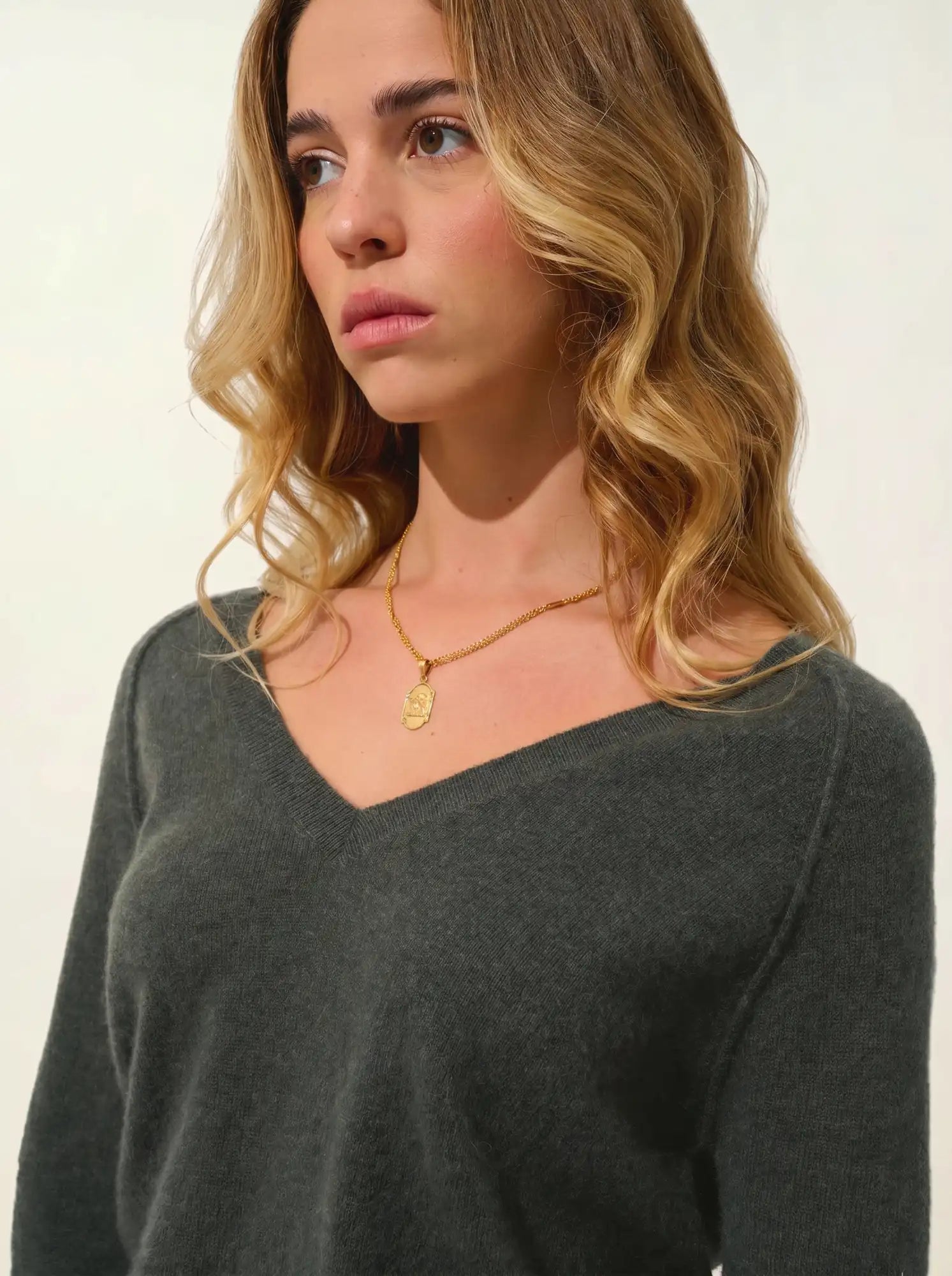 GIUSALET sweater v-neck heather khaki