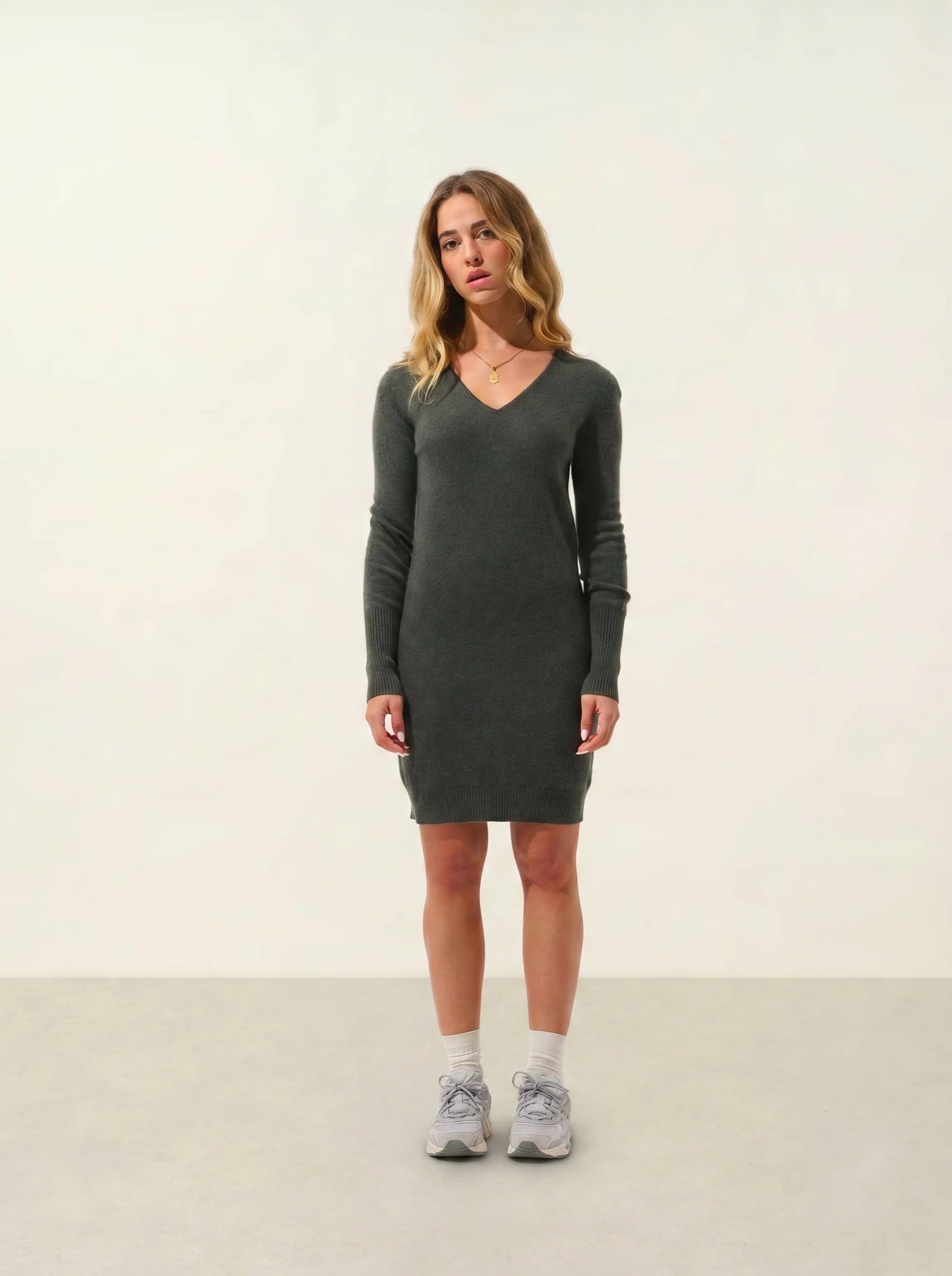 CAPELET Kleid V-Ausschnitt Khaki meliert