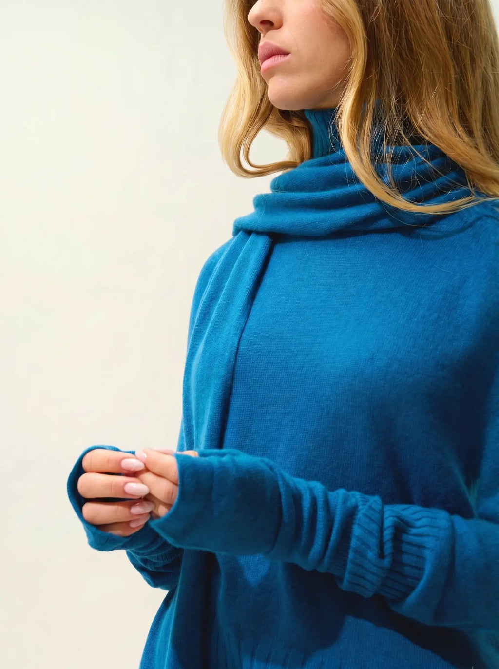 SERRE fingerless gloves peacock