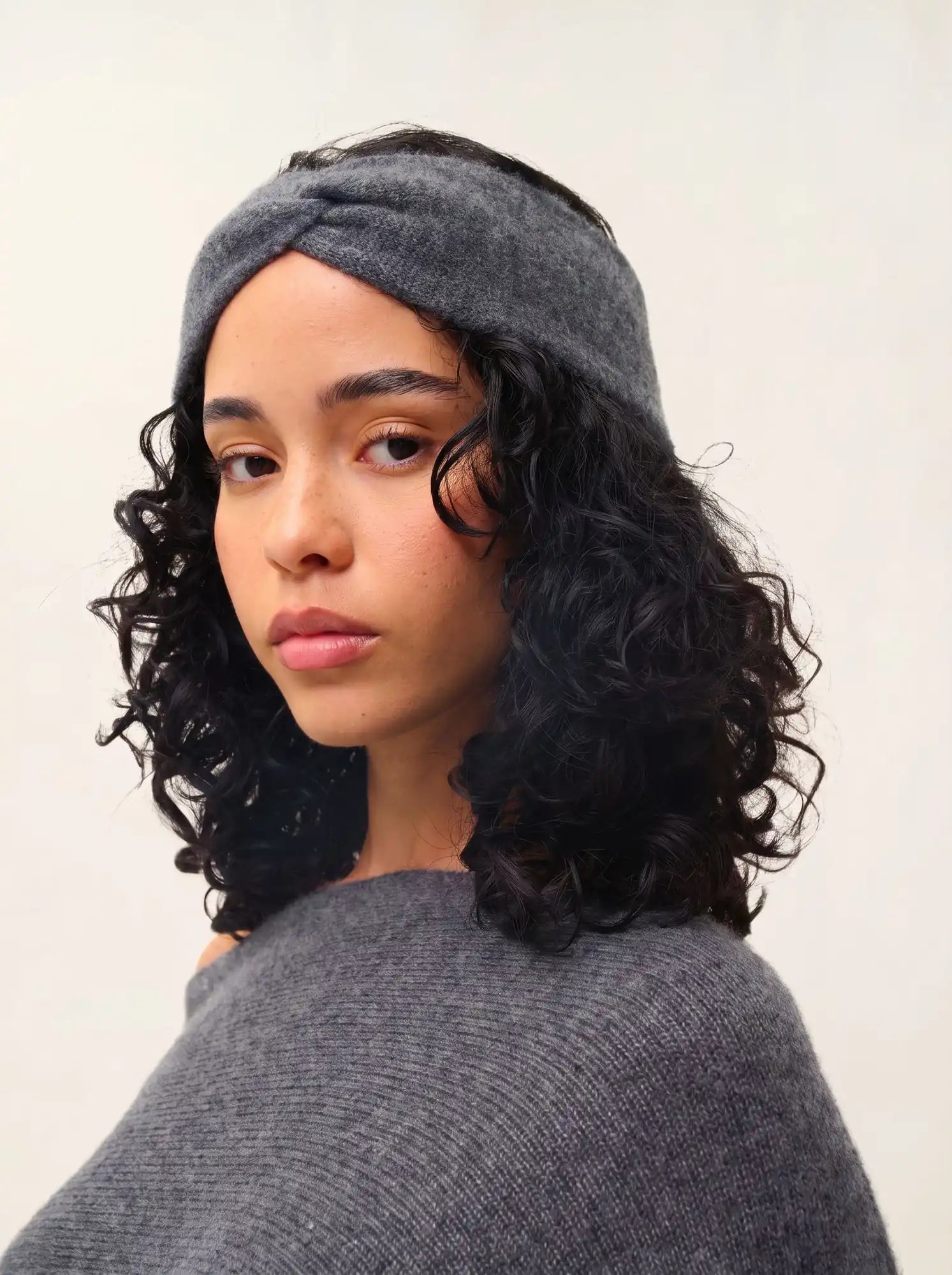 PAT headband 4 ply heather charcoal