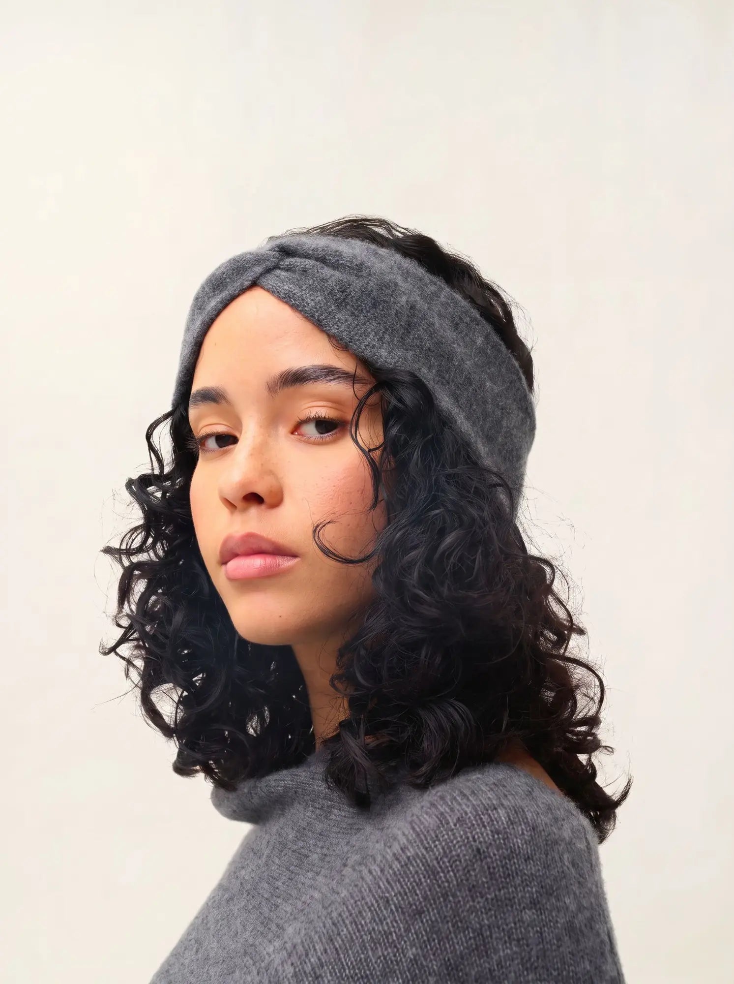 PAT headband 4 ply heather charcoal