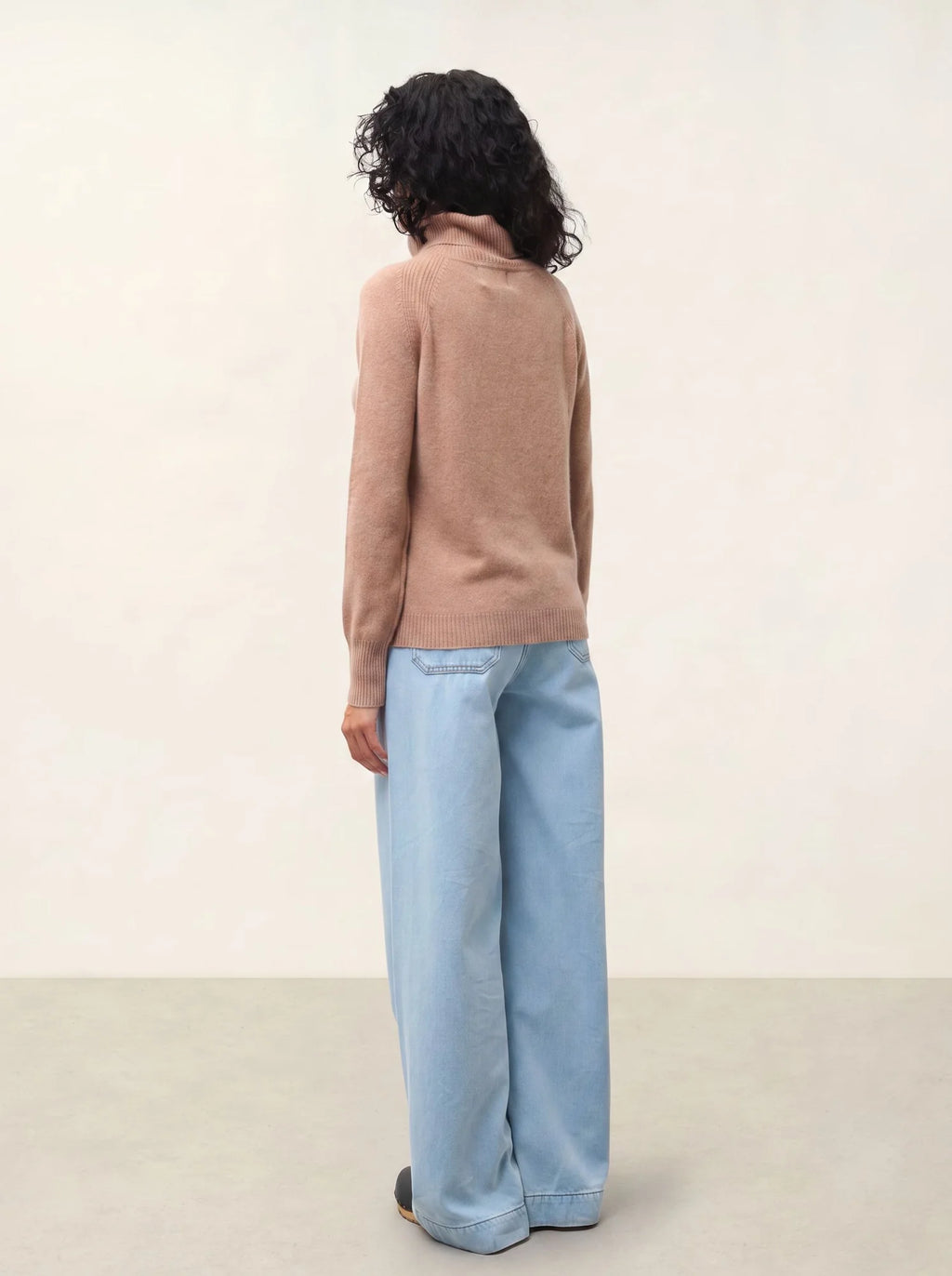 DOLCE pull col roulé camel chiné