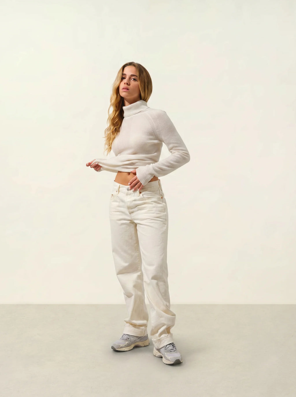 DOLCE Sweater Turtleneck Ivory