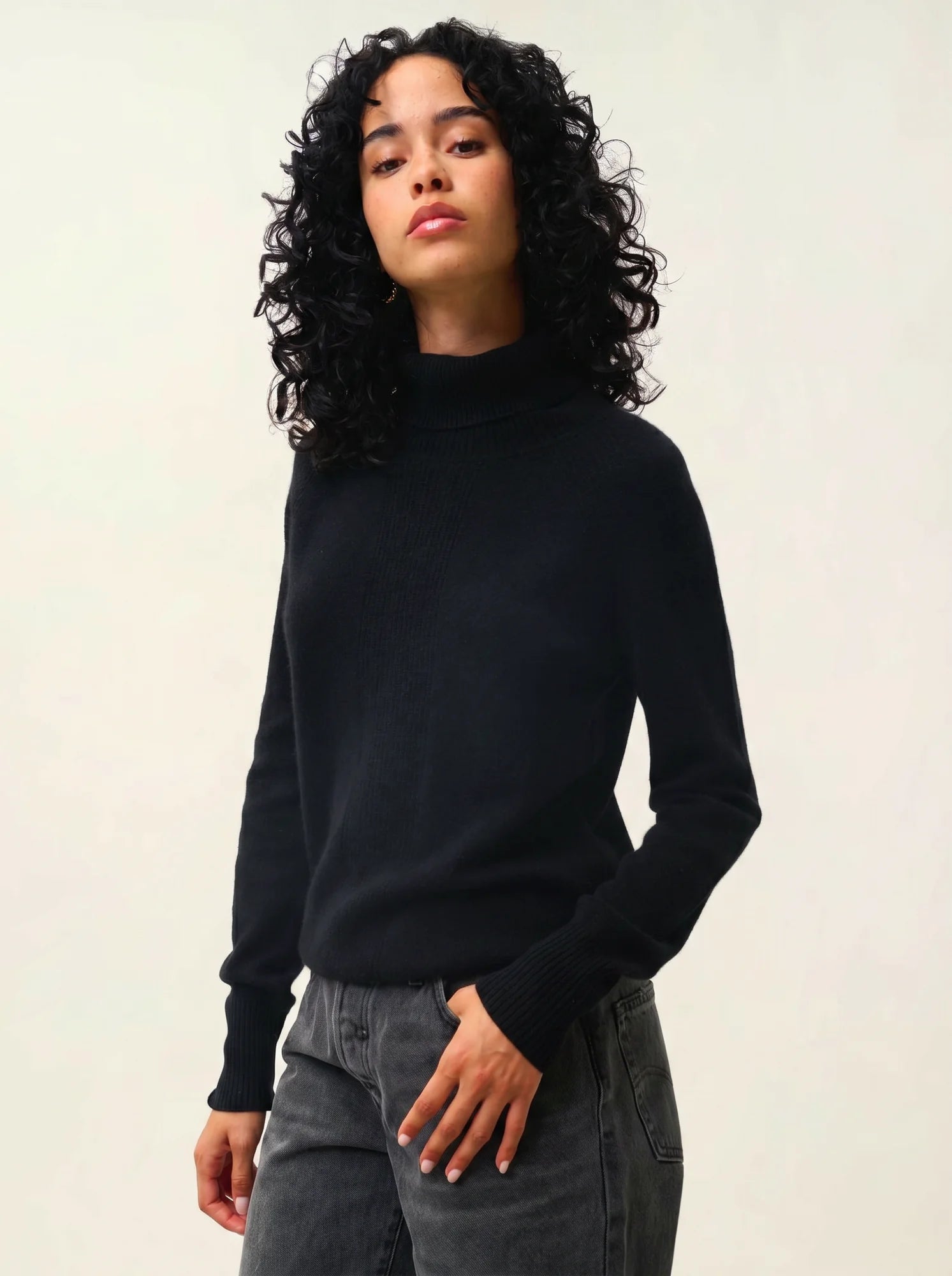 DOLCE pull col roulé noir