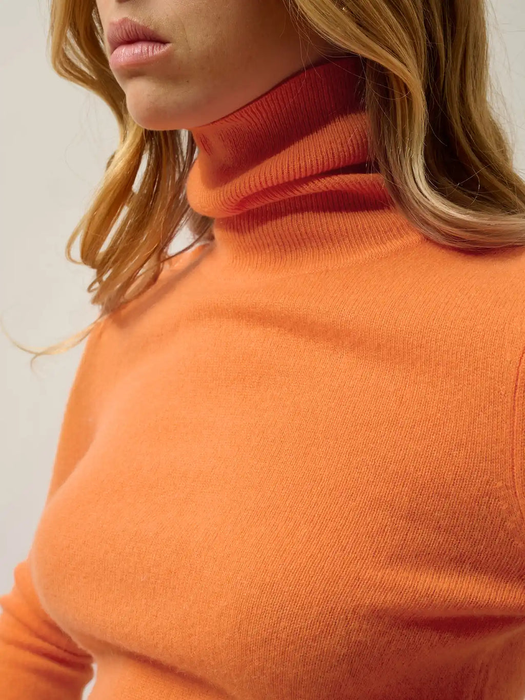 BISE Pullover Rollkragen Mandarine