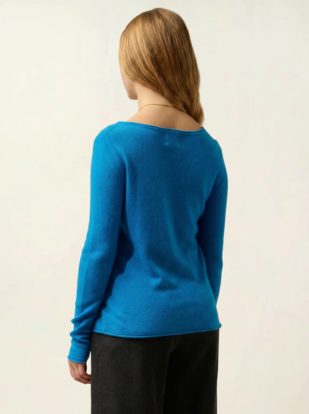 CRIOU Pullover U-Boot-Ausschnitt Azurblau