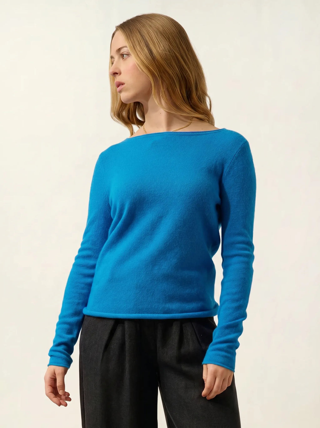 CRIOU Pullover U-Boot-Ausschnitt Azurblau