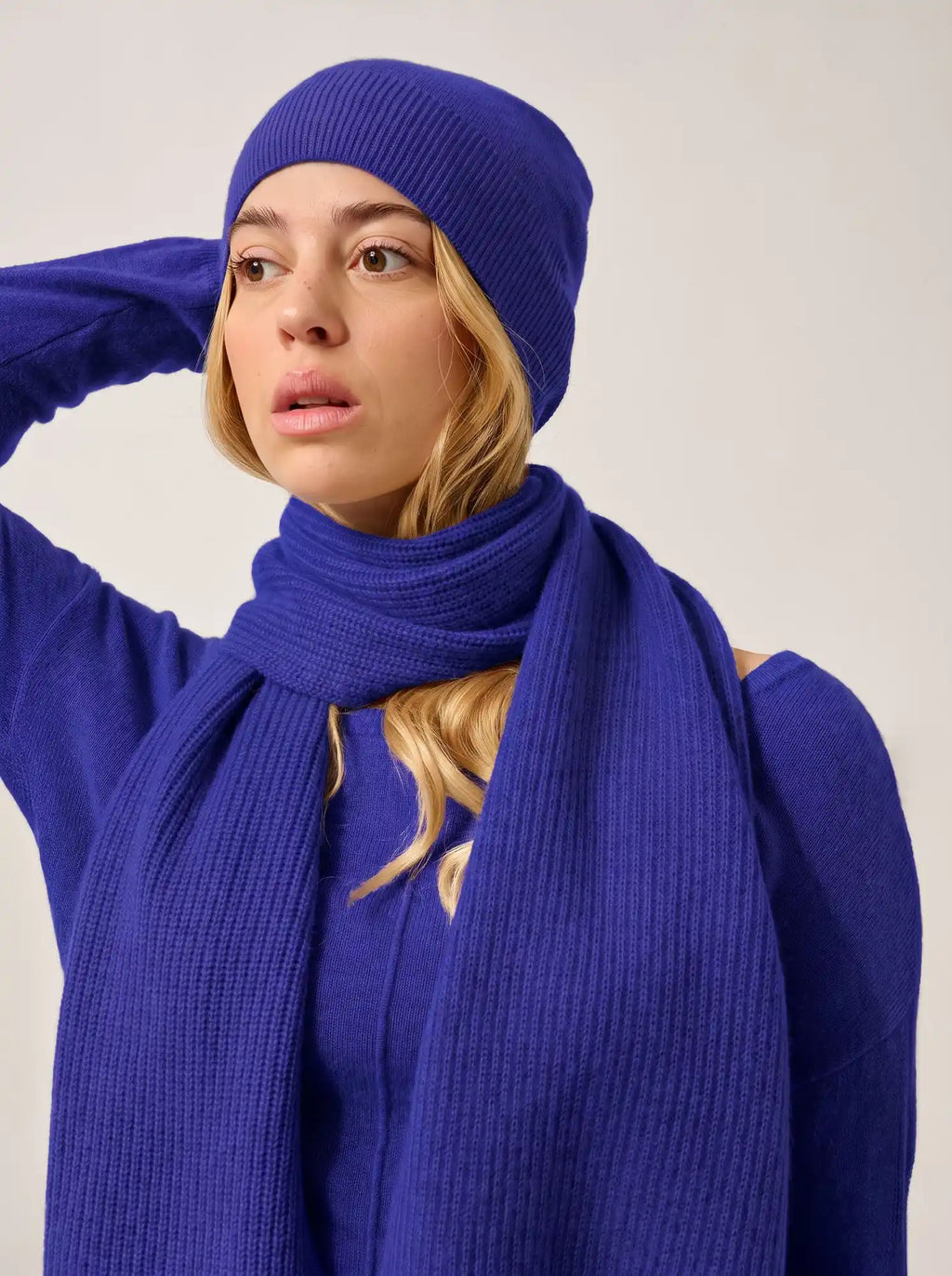 MANTI bonnet indigo