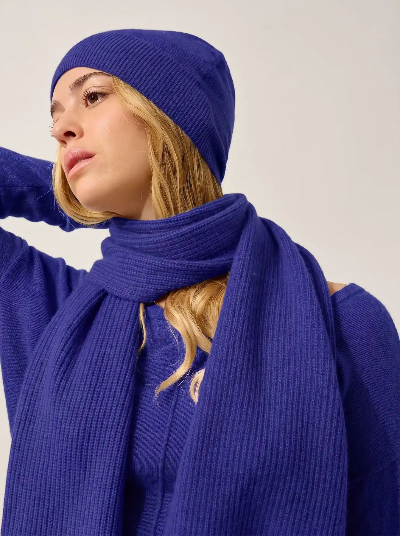 MANTI bonnet indigo