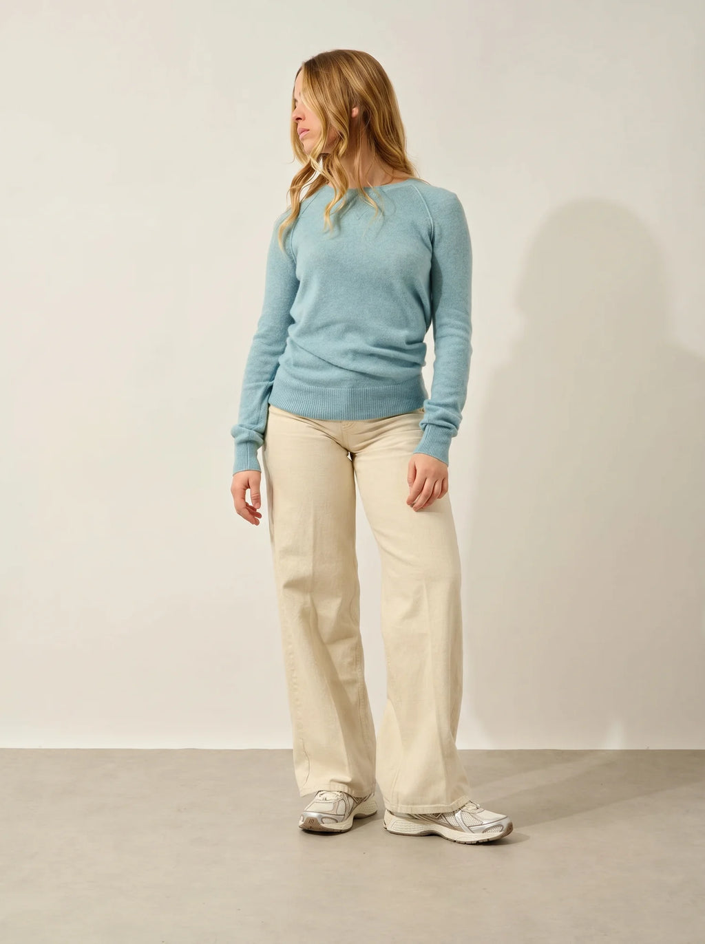 ETRET Sweater Crew Neck Heather Aqua