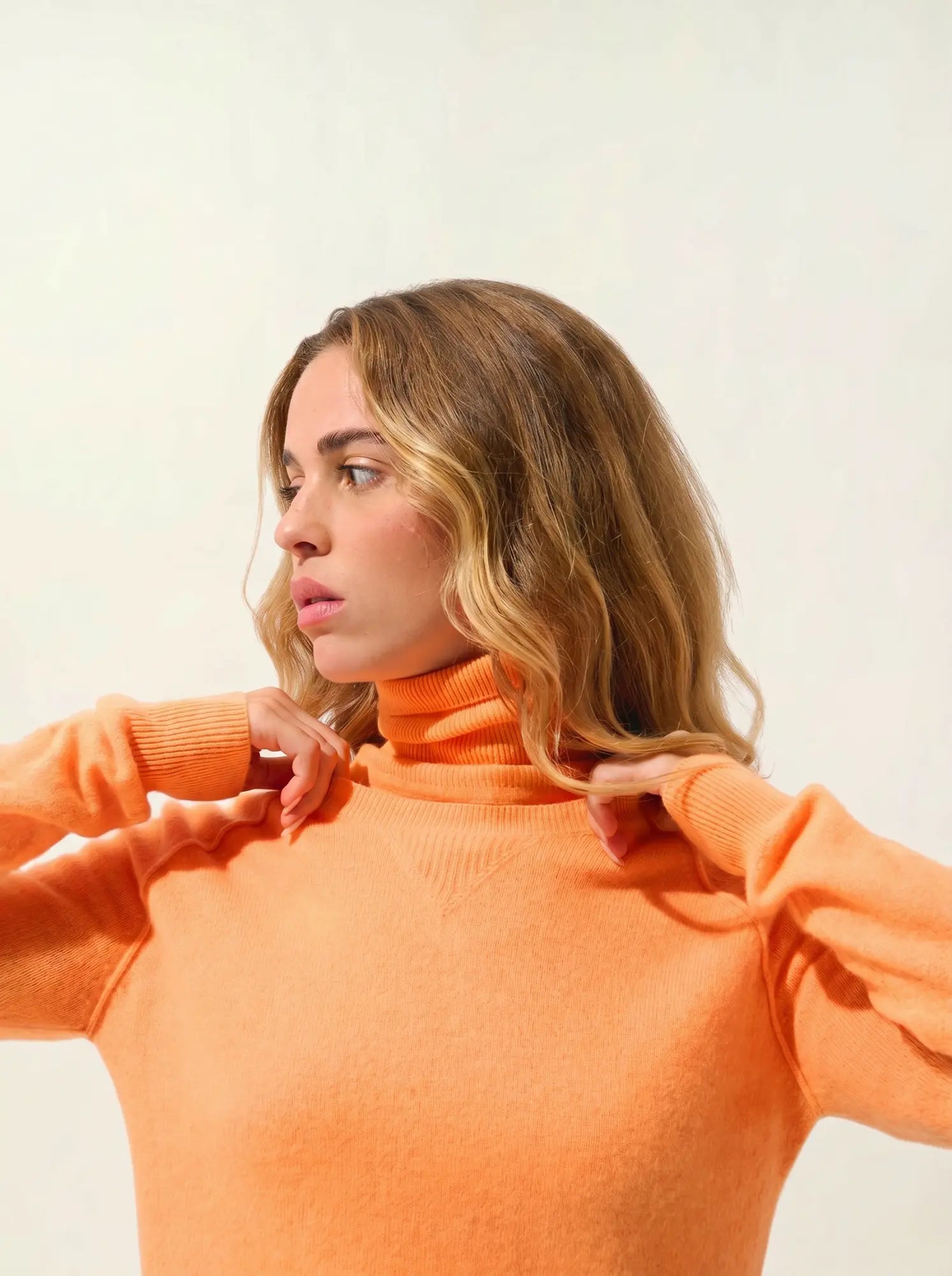 ETRET Pullover Rundhalsausschnitt Neonmandarine und Clementine