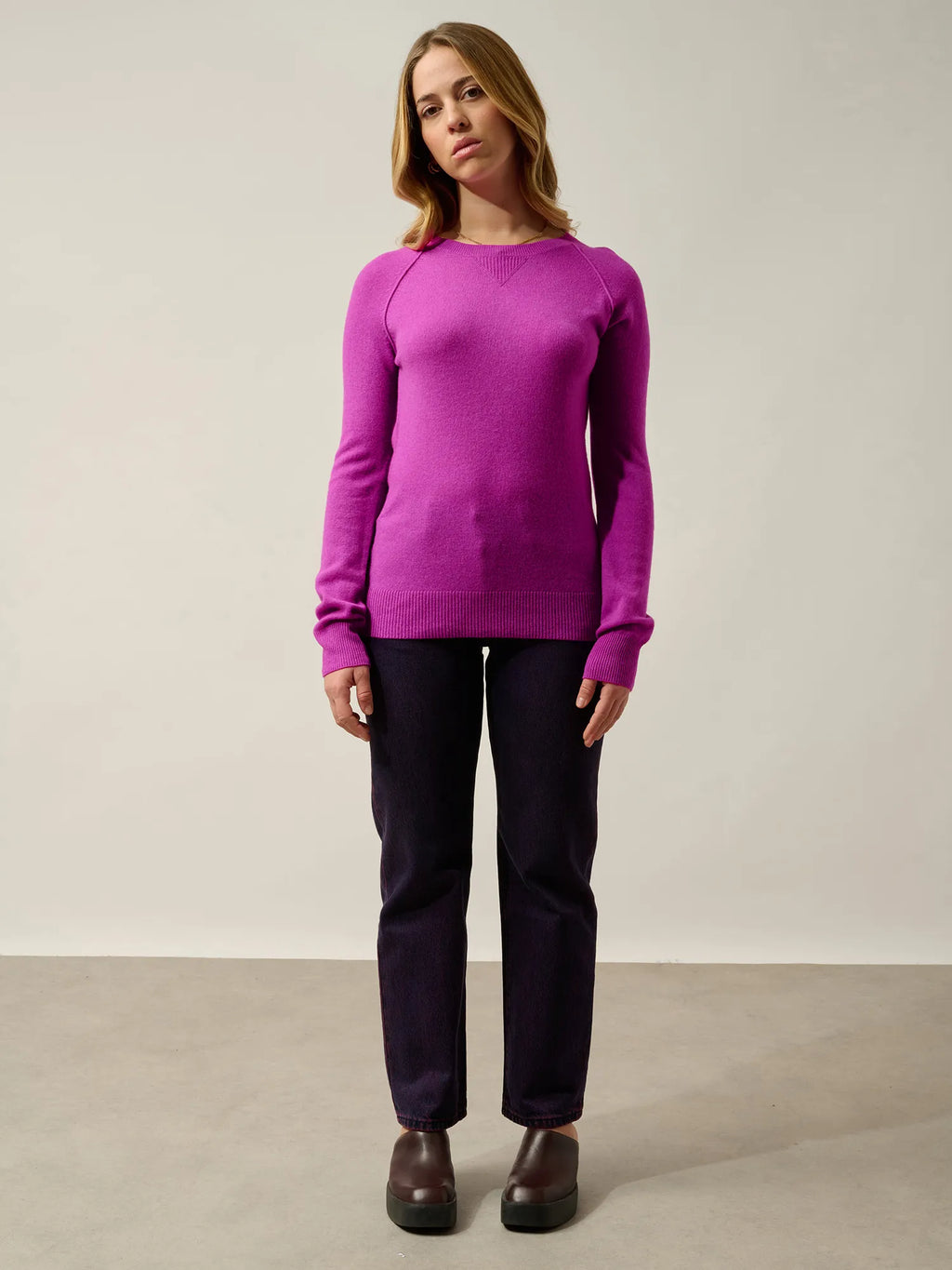 ETRET Sweater Crew Neck Neon Purple