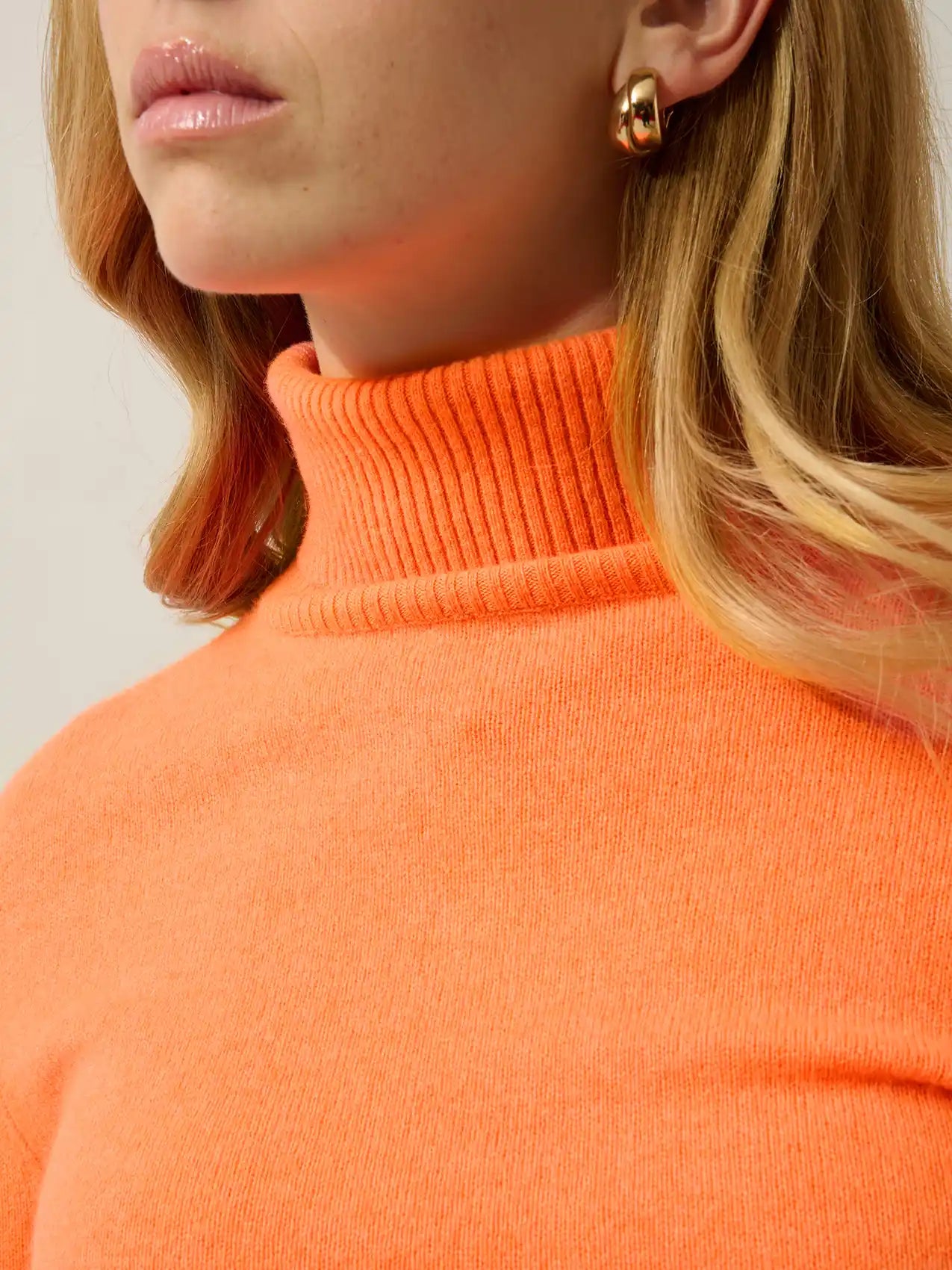 FORNET Pullover Rollkragen Neonorange