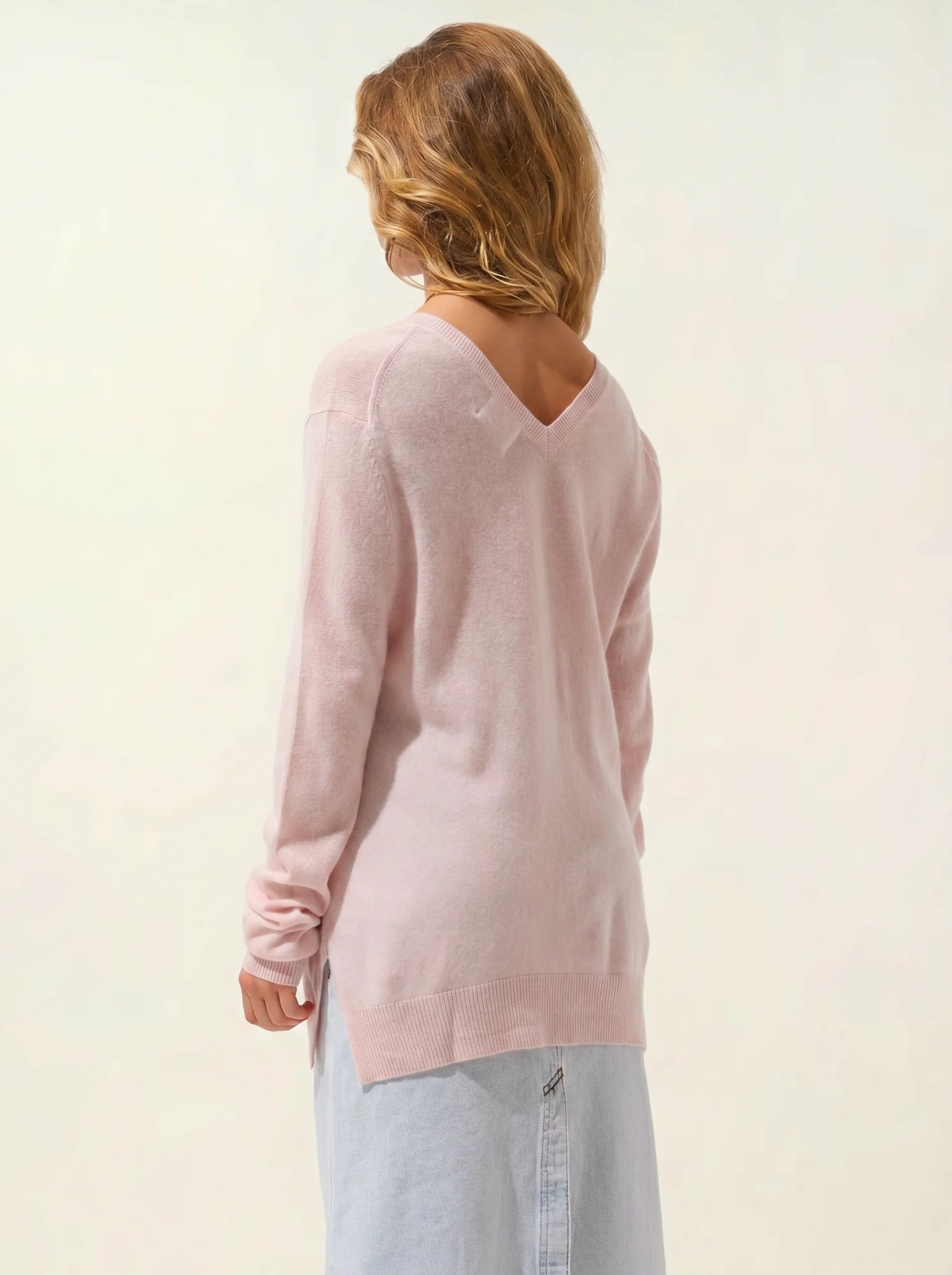 GIEGN Pullover V-Ausschnitt vorne und hinten Puderrosa