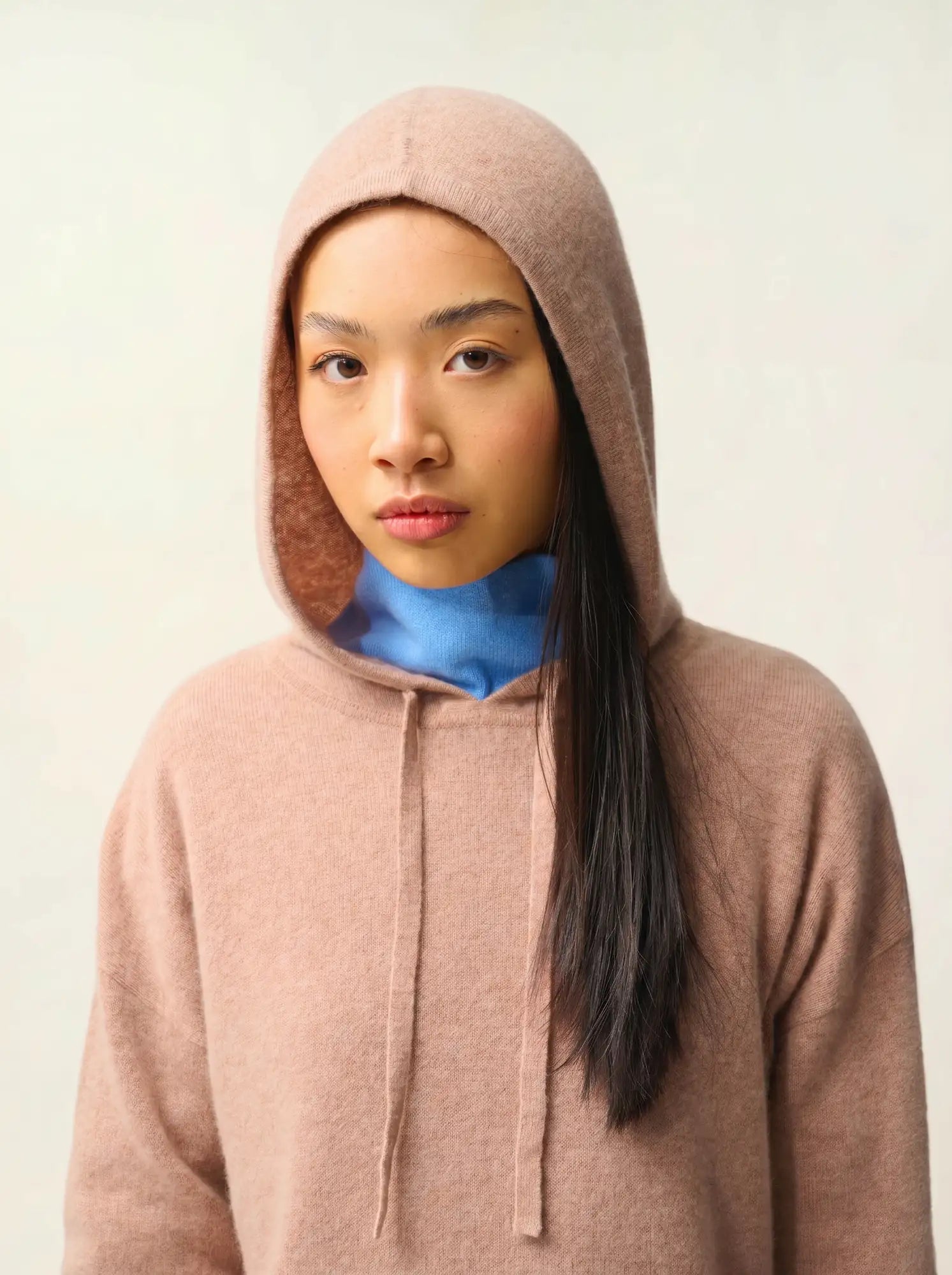 DORTE pull capuche camel chiné