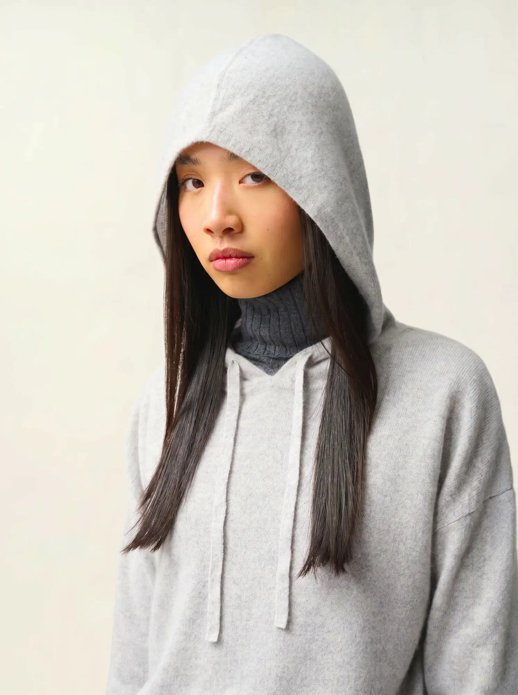 DORTE pull capuche gris clair chiné
