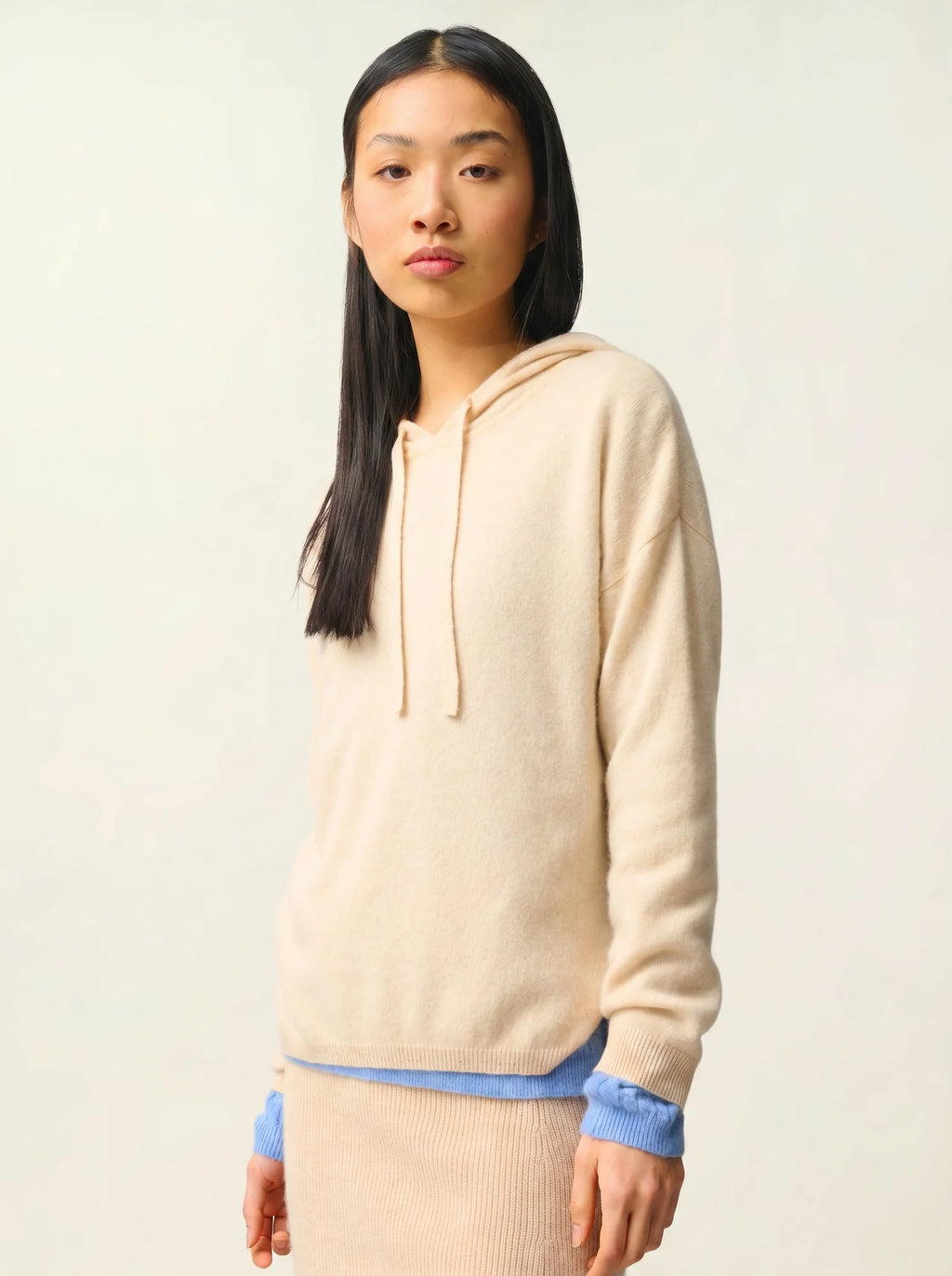 DORTE pull capuche sable