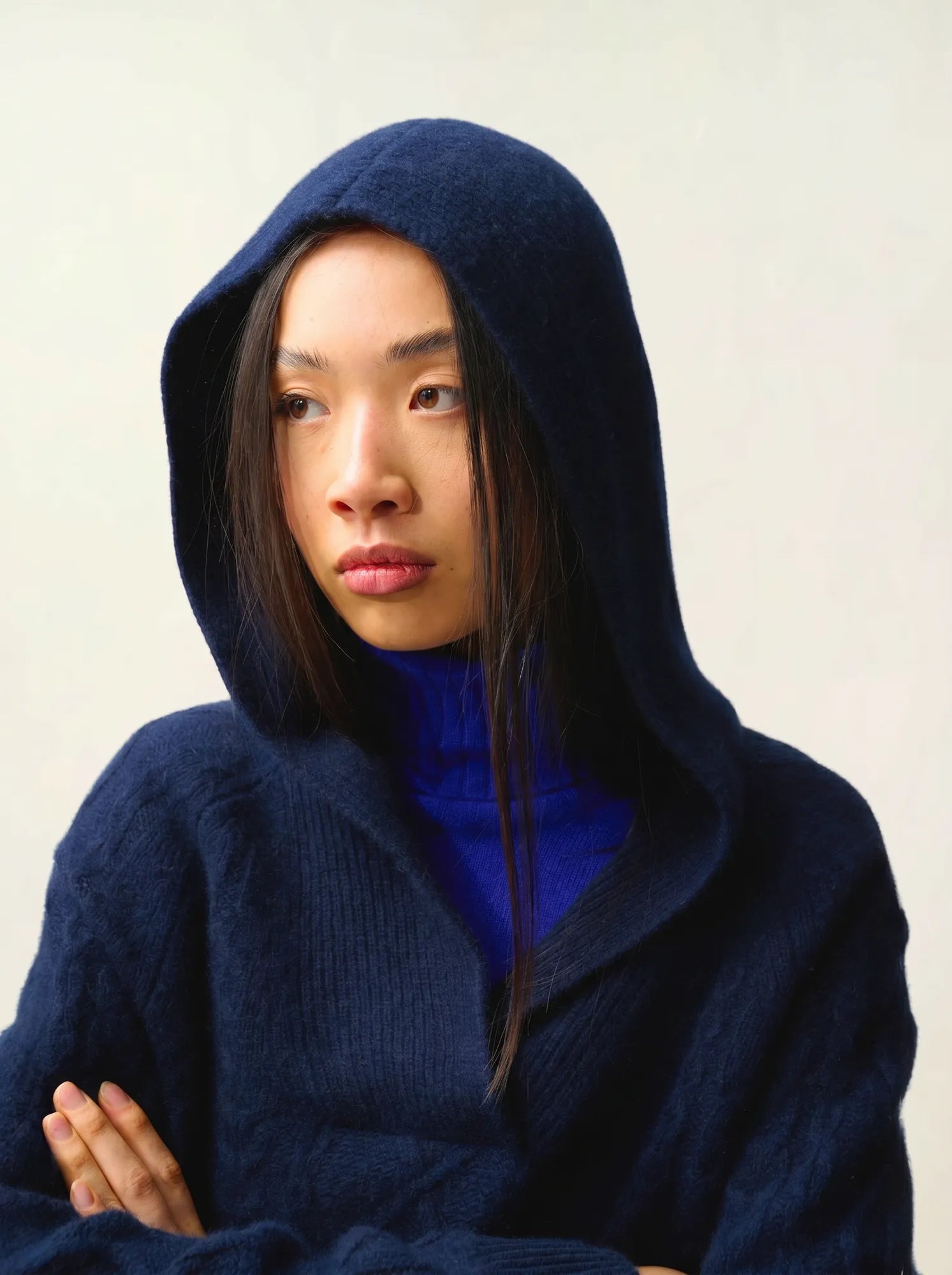 KHANDRO sweater hooded 6 ply navy