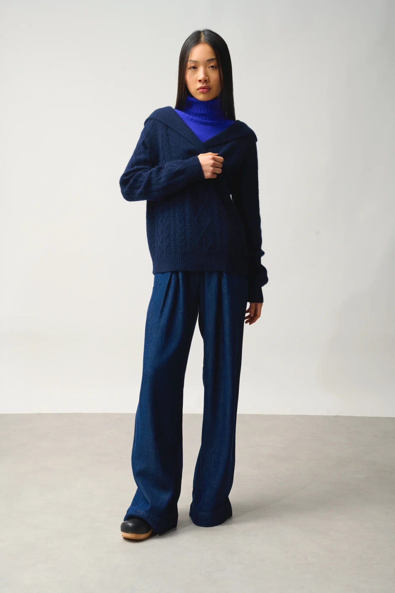 KHANDRO sweater hooded 6 ply navy