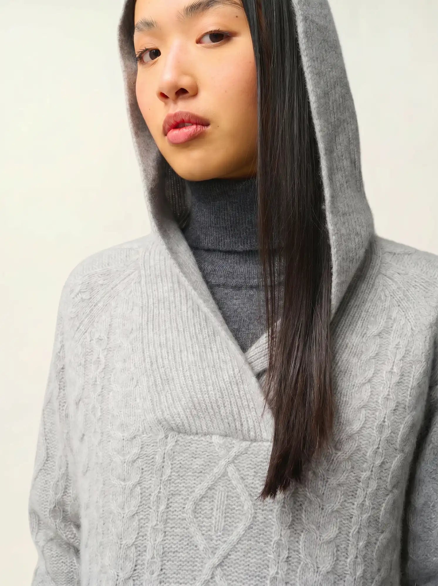 KHANDRO sweater hooded 6 ply heather cloud