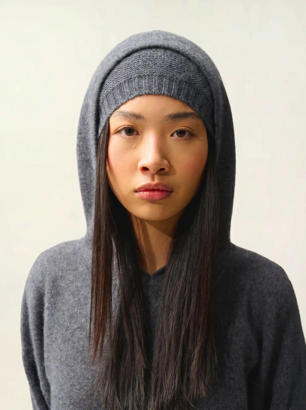 STEFANA beanie 4 ply heather charcoal