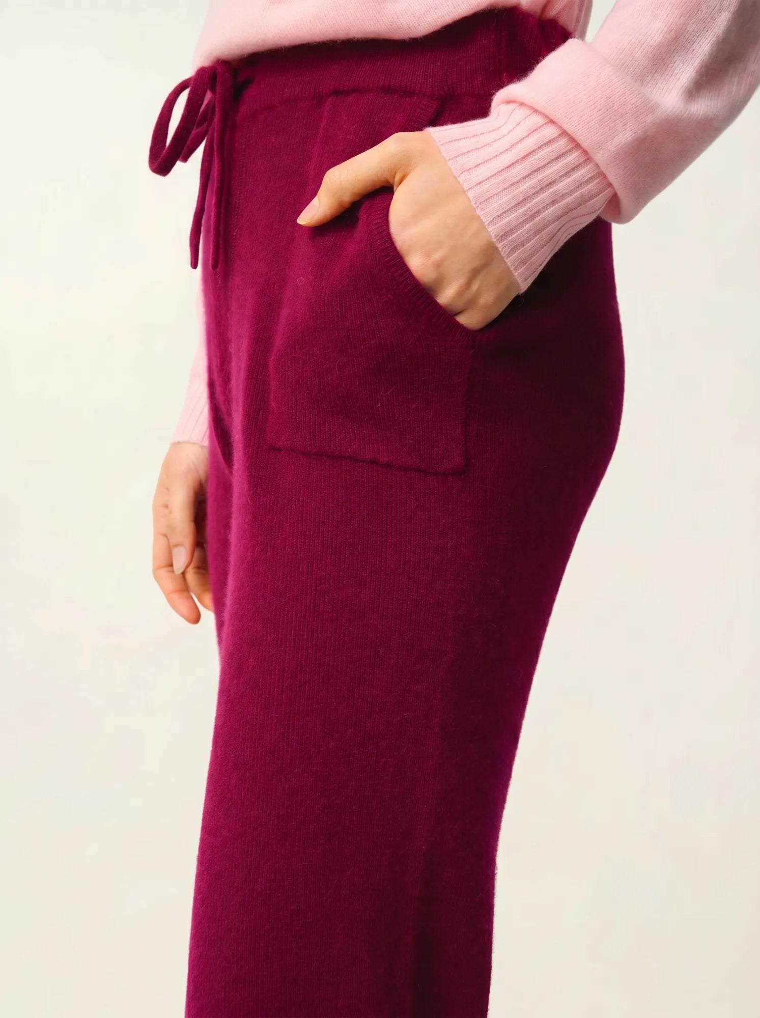 ANIKA jogginghose bordeaux