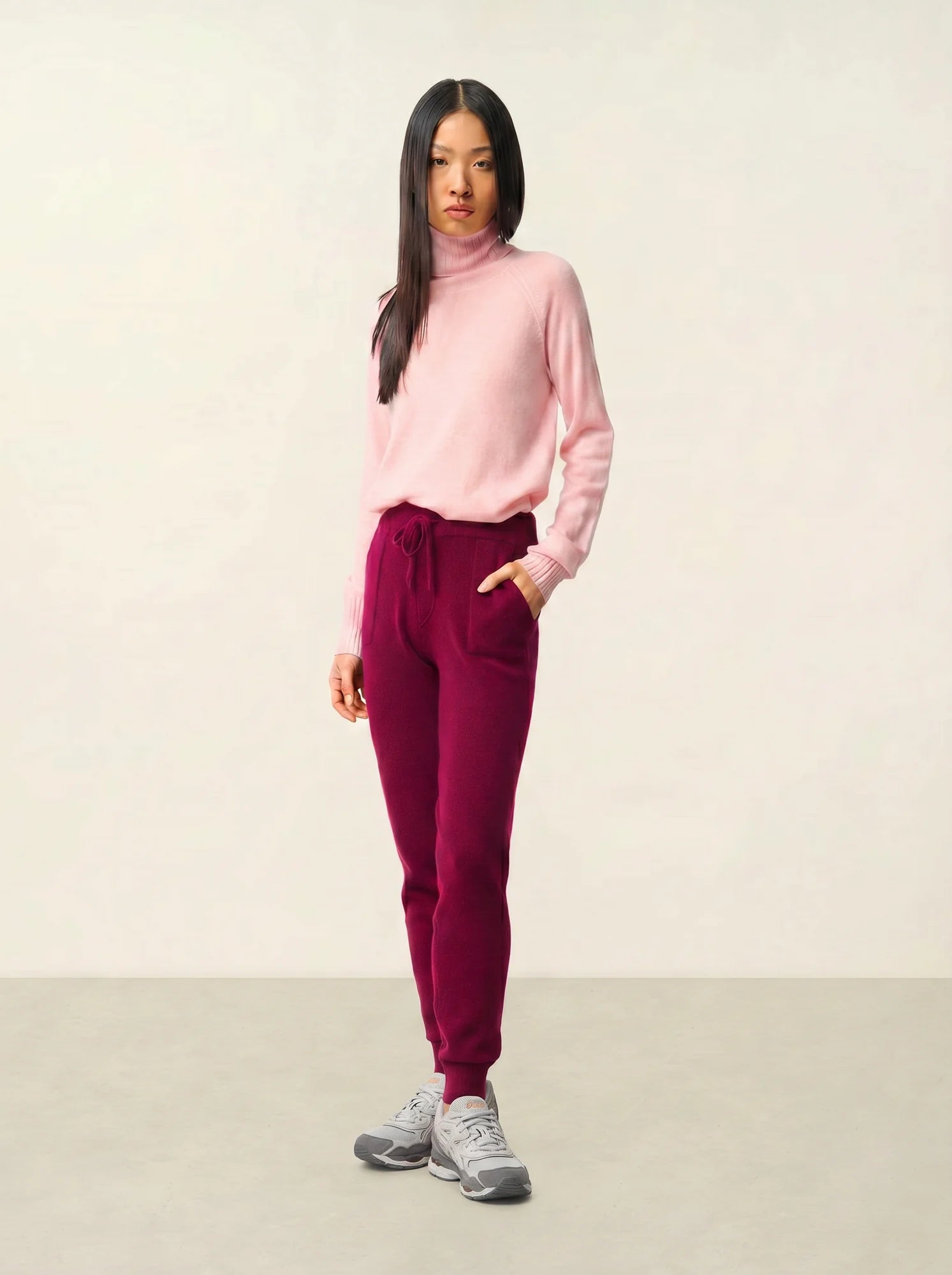 ANIKA jogginghose bordeaux