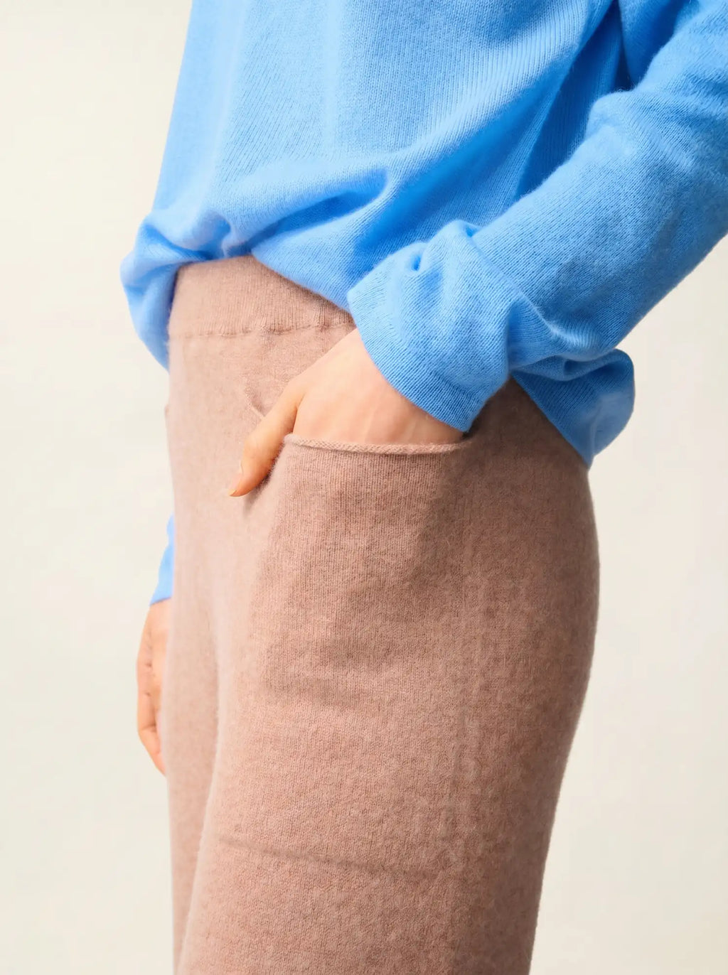 JIGME joggers heather camel