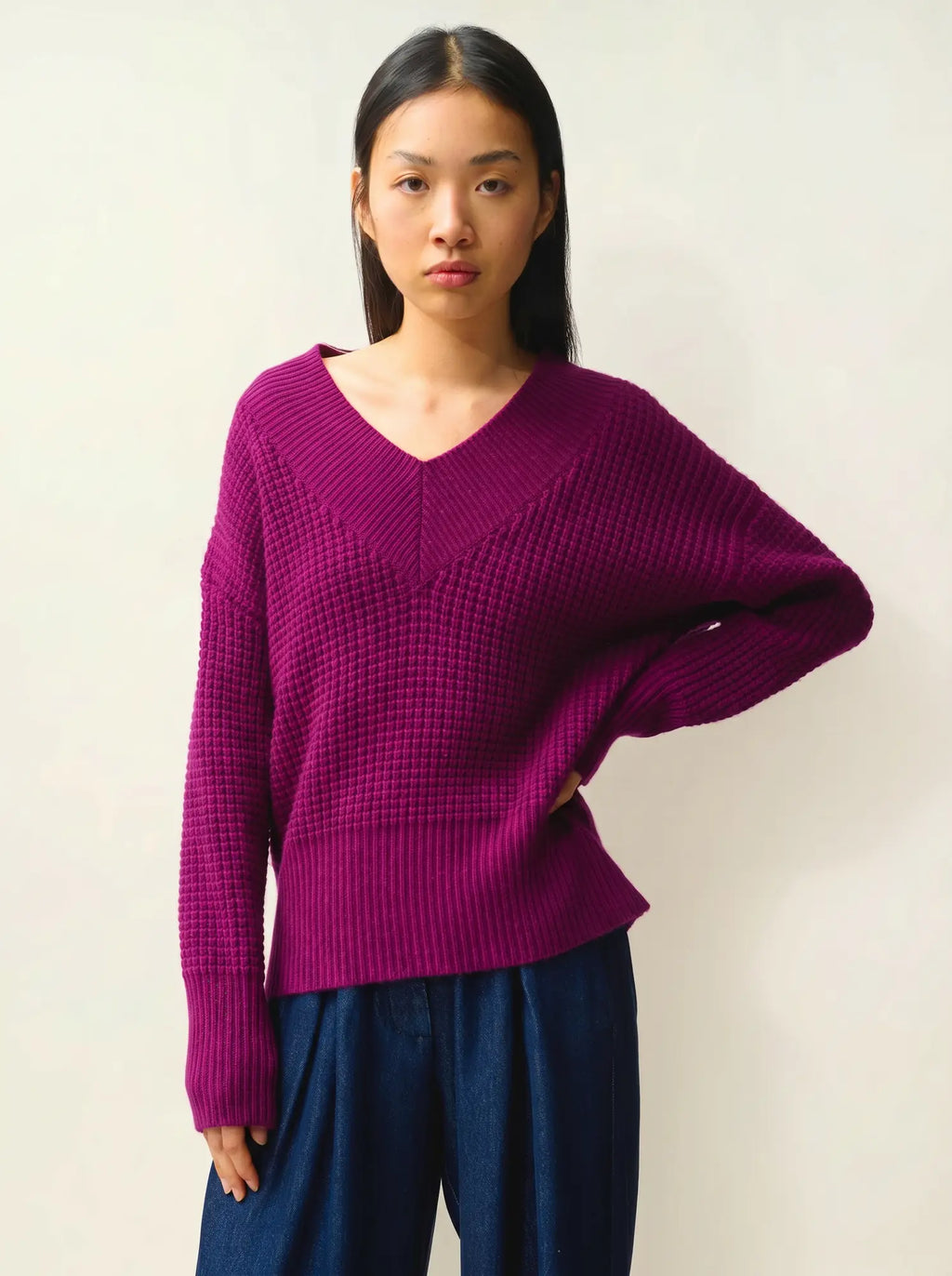 ALPANDE Pullover V-Ausschnitt 8-fädig Pflaumenblau