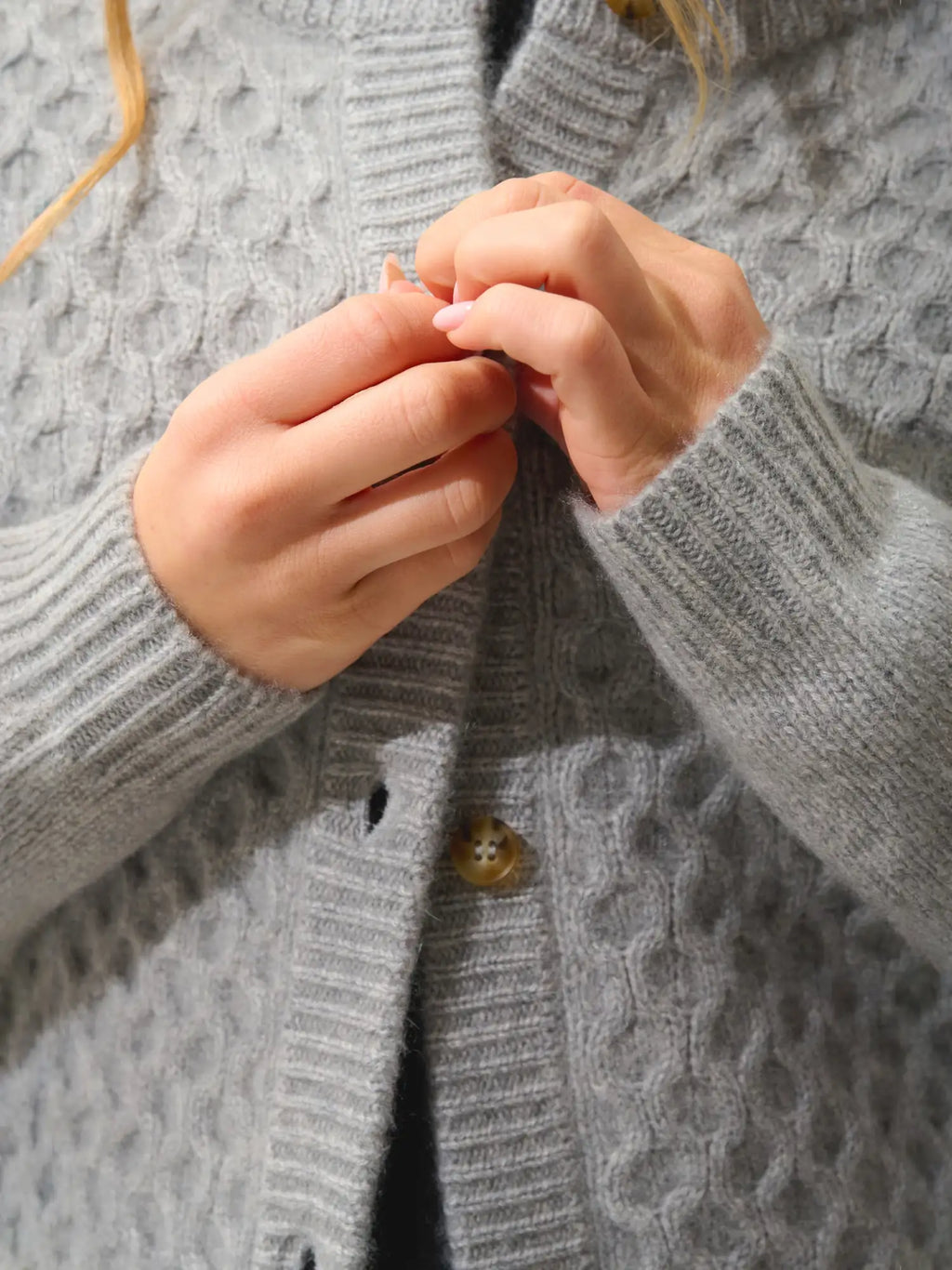 JINPA cardigan crew neck 8 ply heather cloud