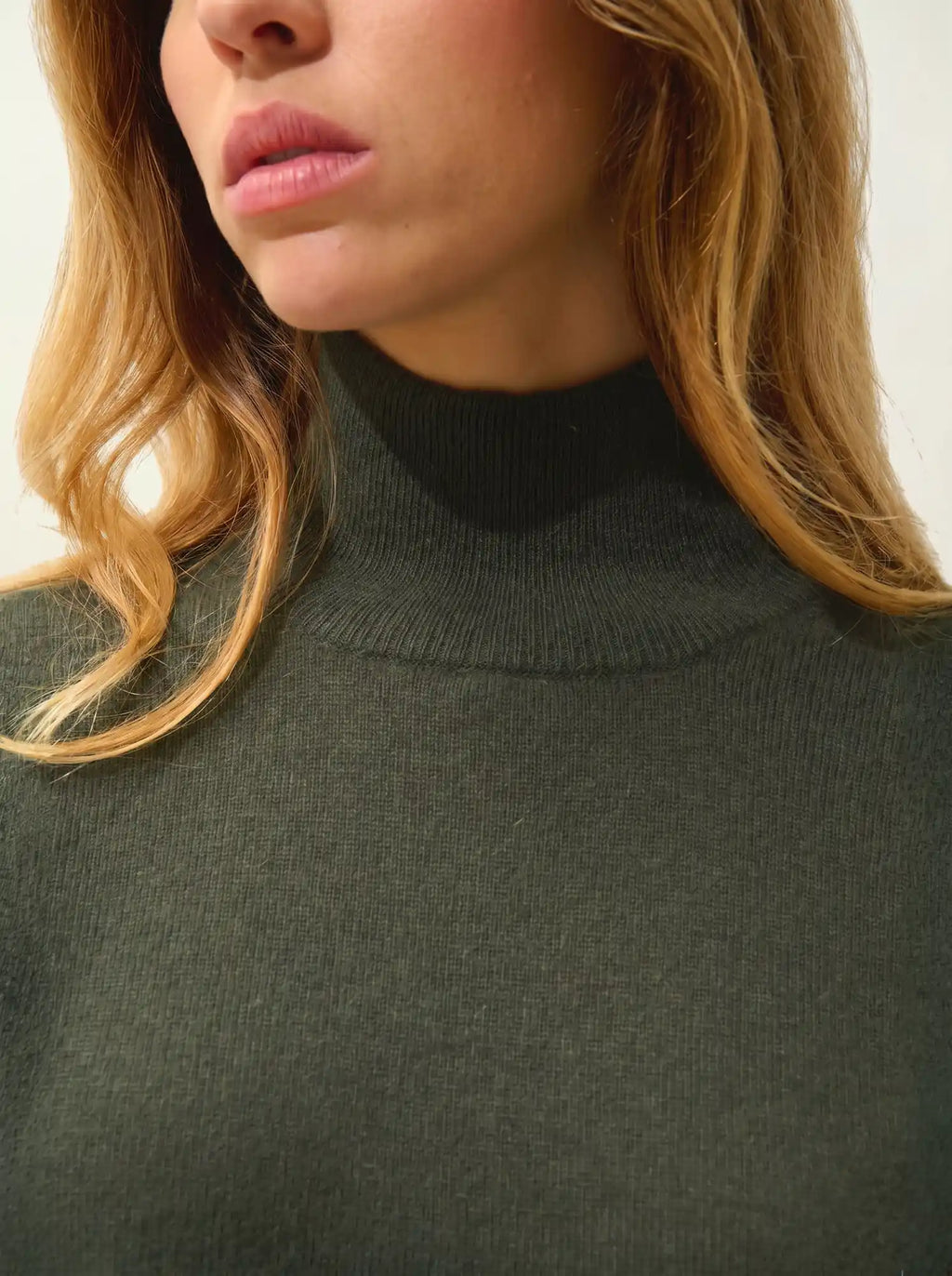 EILEEN pullover stehkragen khaki