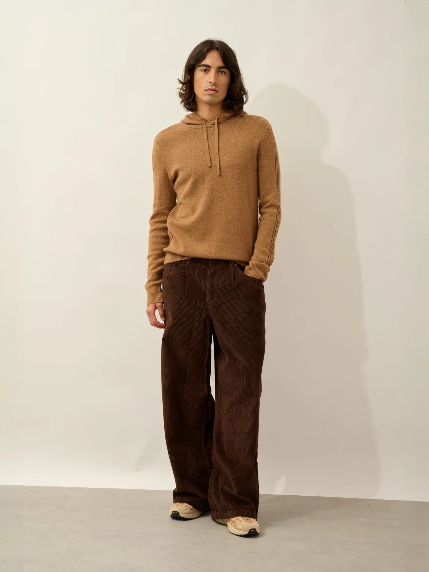 BENDT pullover mit kapuze 4-fädig haselnuss